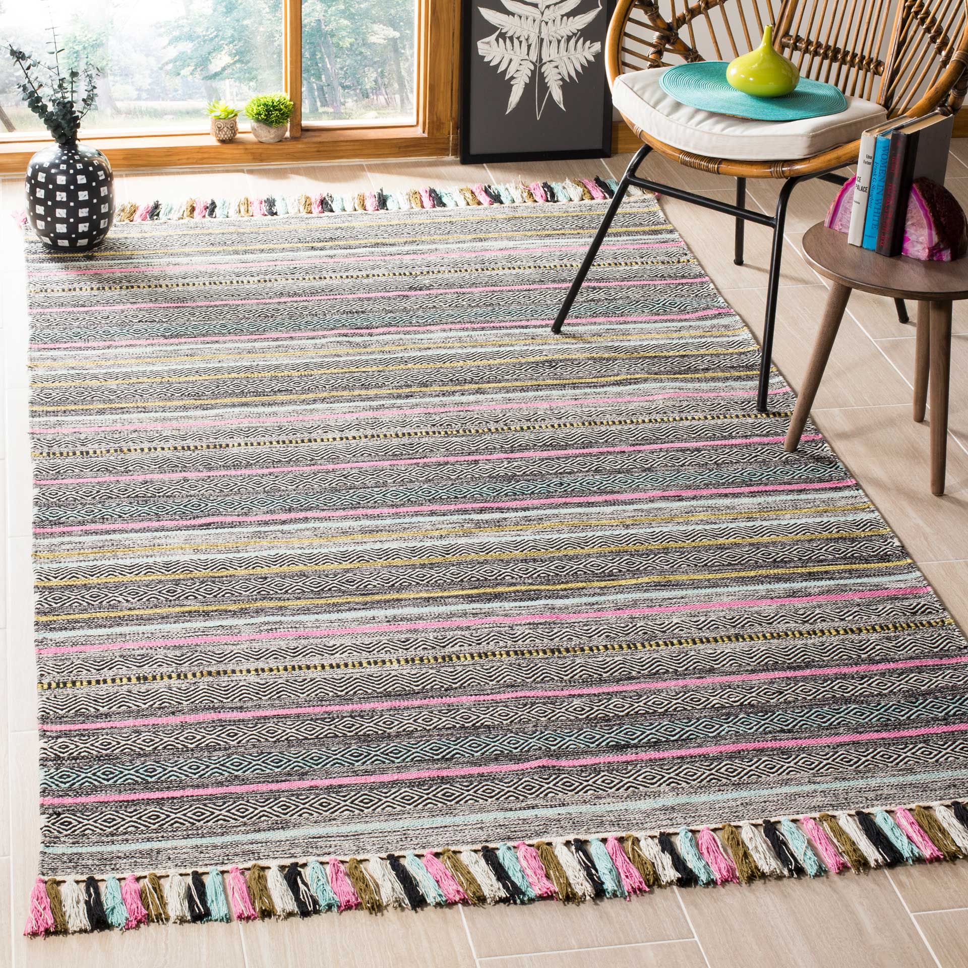 Montauk Black/Multi Area Rug - Image 7