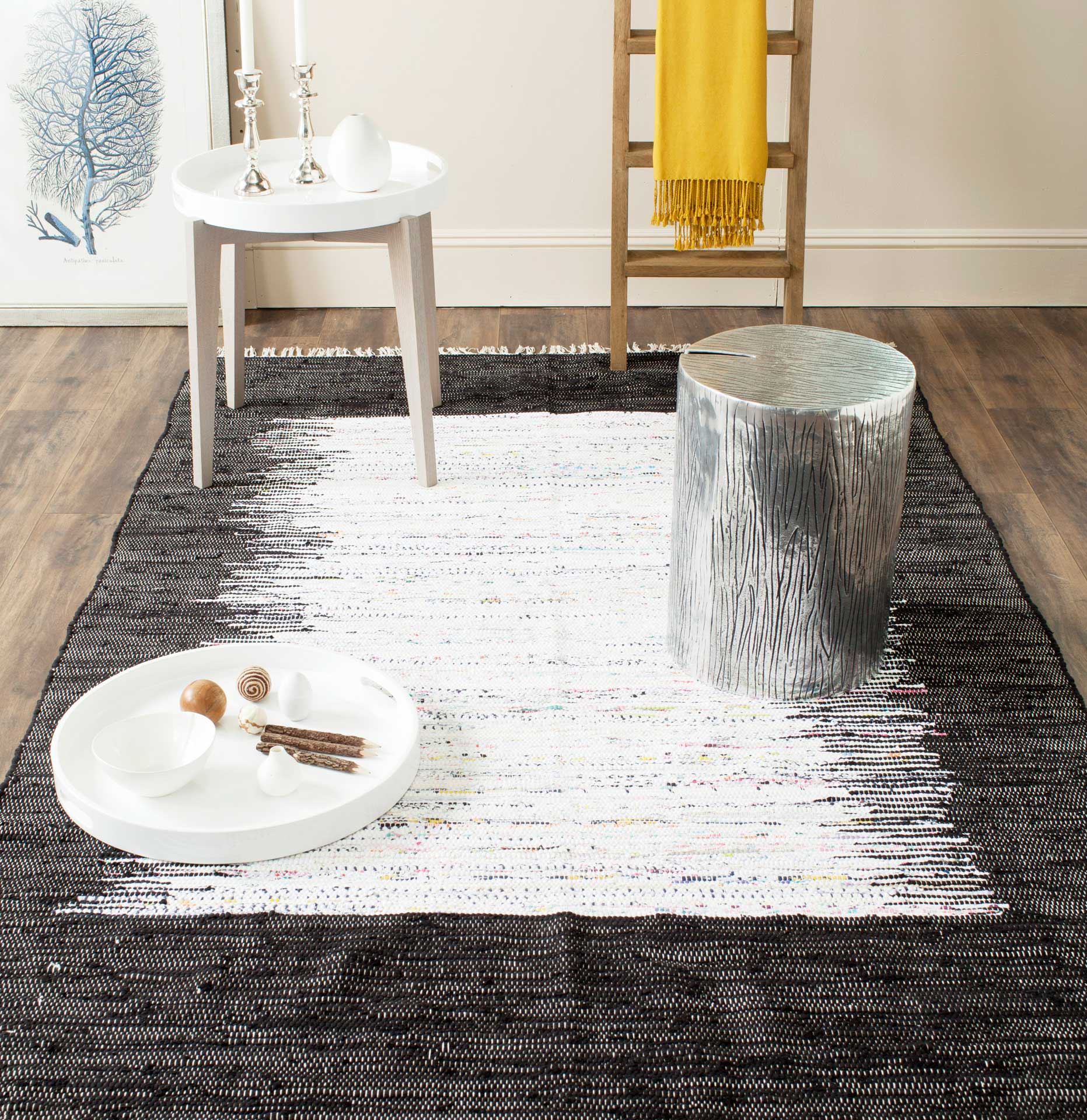 Montauk Border Ivory/Black Area Rug - Image 7