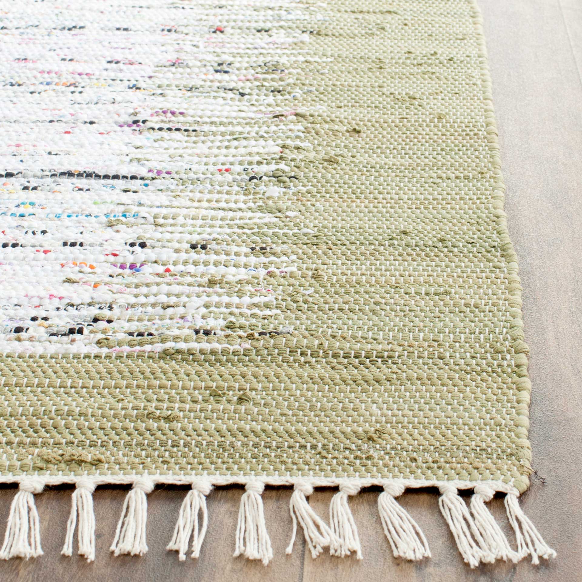 Montauk Border Ivory/Olive Runner Rug - Image 2