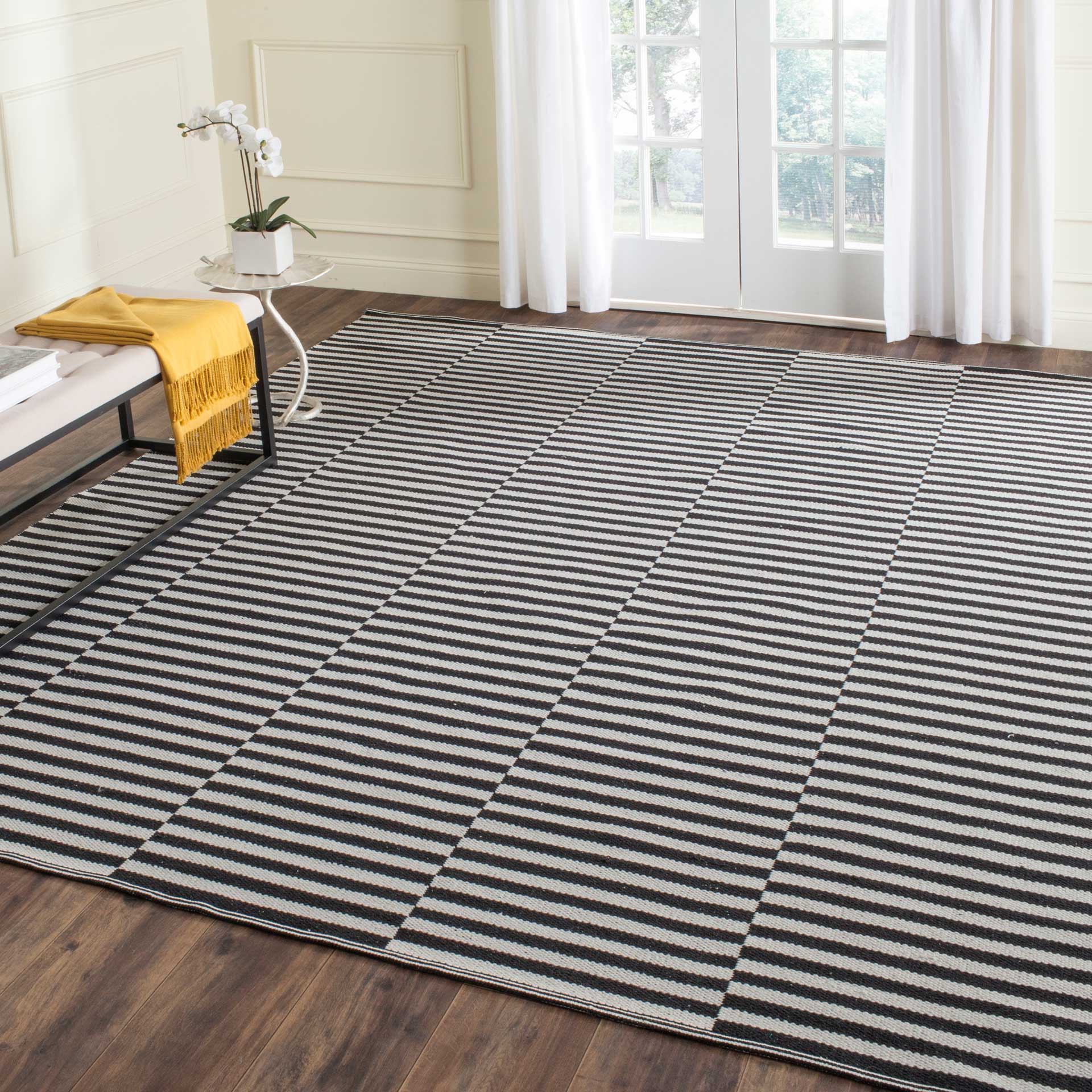 Montauk Checker Ivory/Black Area Rug - Image 5