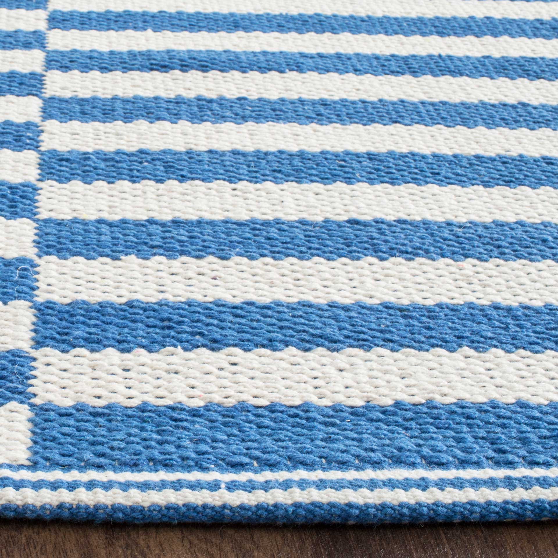 Montauk Checker Ivory/Blue Area Rug - Image 3