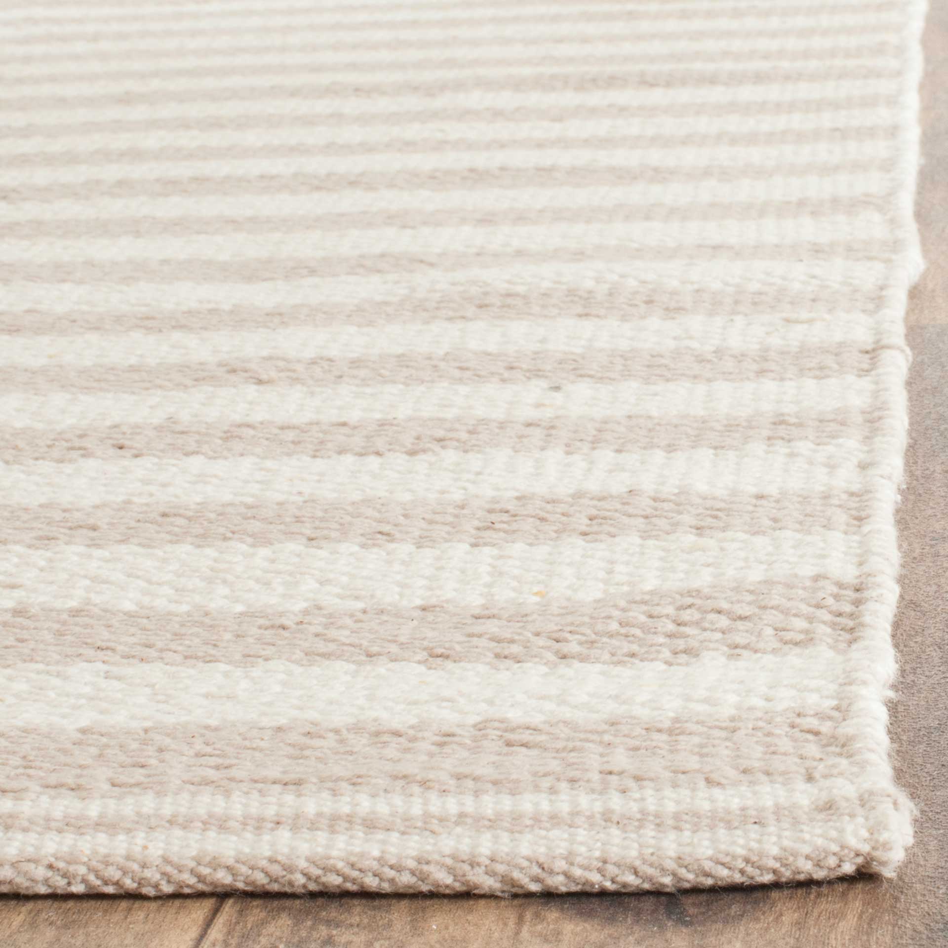 Montauk Checker Ivory/Light Gray Area Rug - Image 4