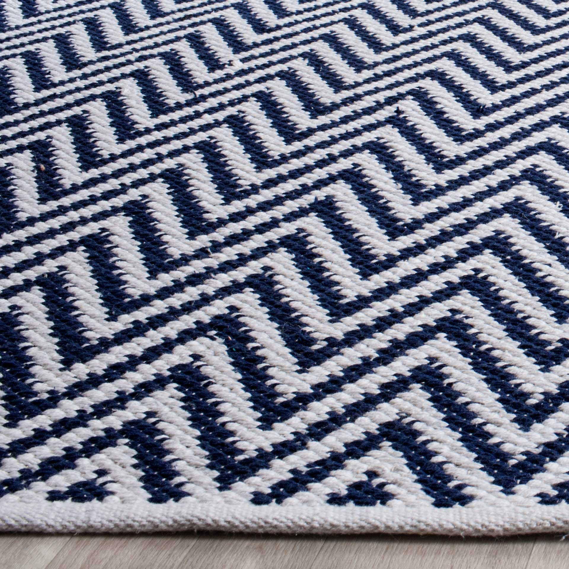 Montauk Chevron Navy/Ivory Area Rug - Image 4