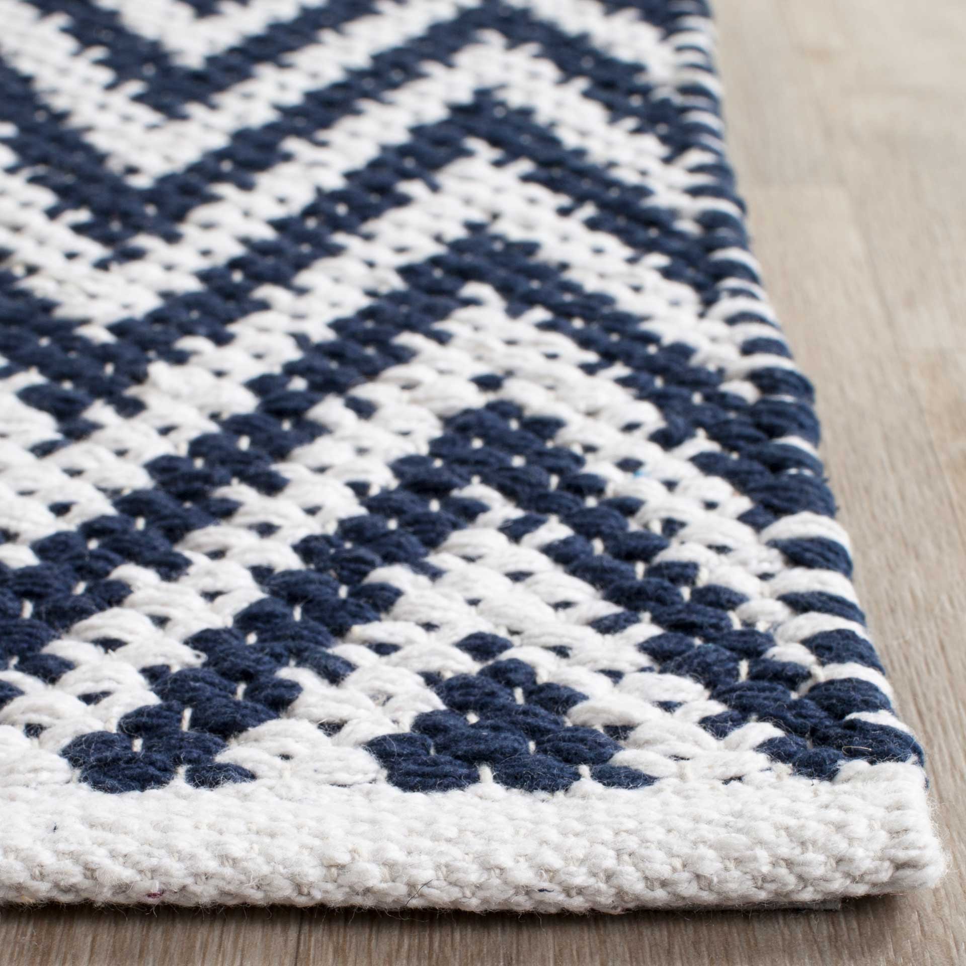 Montauk Chevron Navy/Ivory Area Rug - Image 5