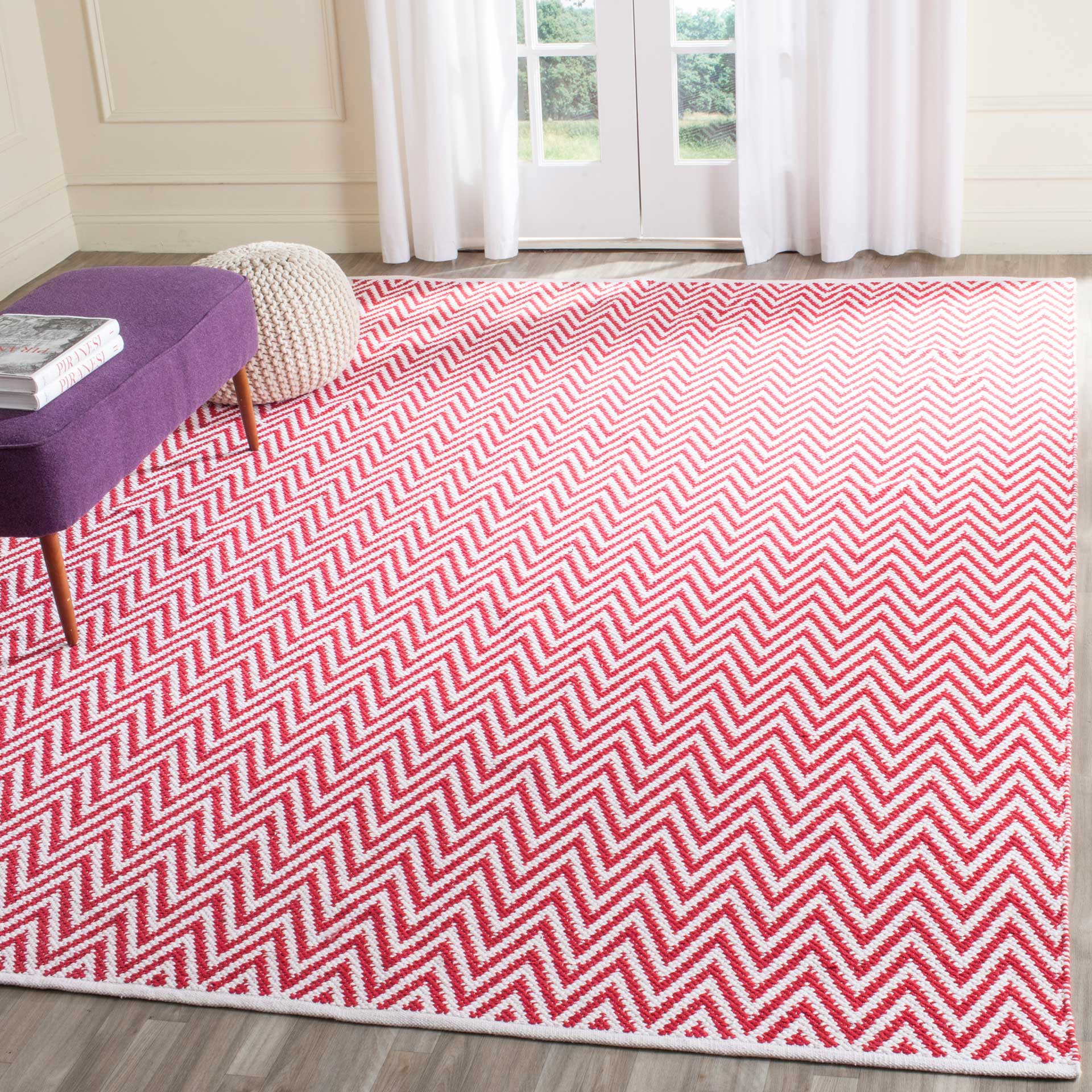 Montauk Chevron Red/Ivory Area Rug - Image 5