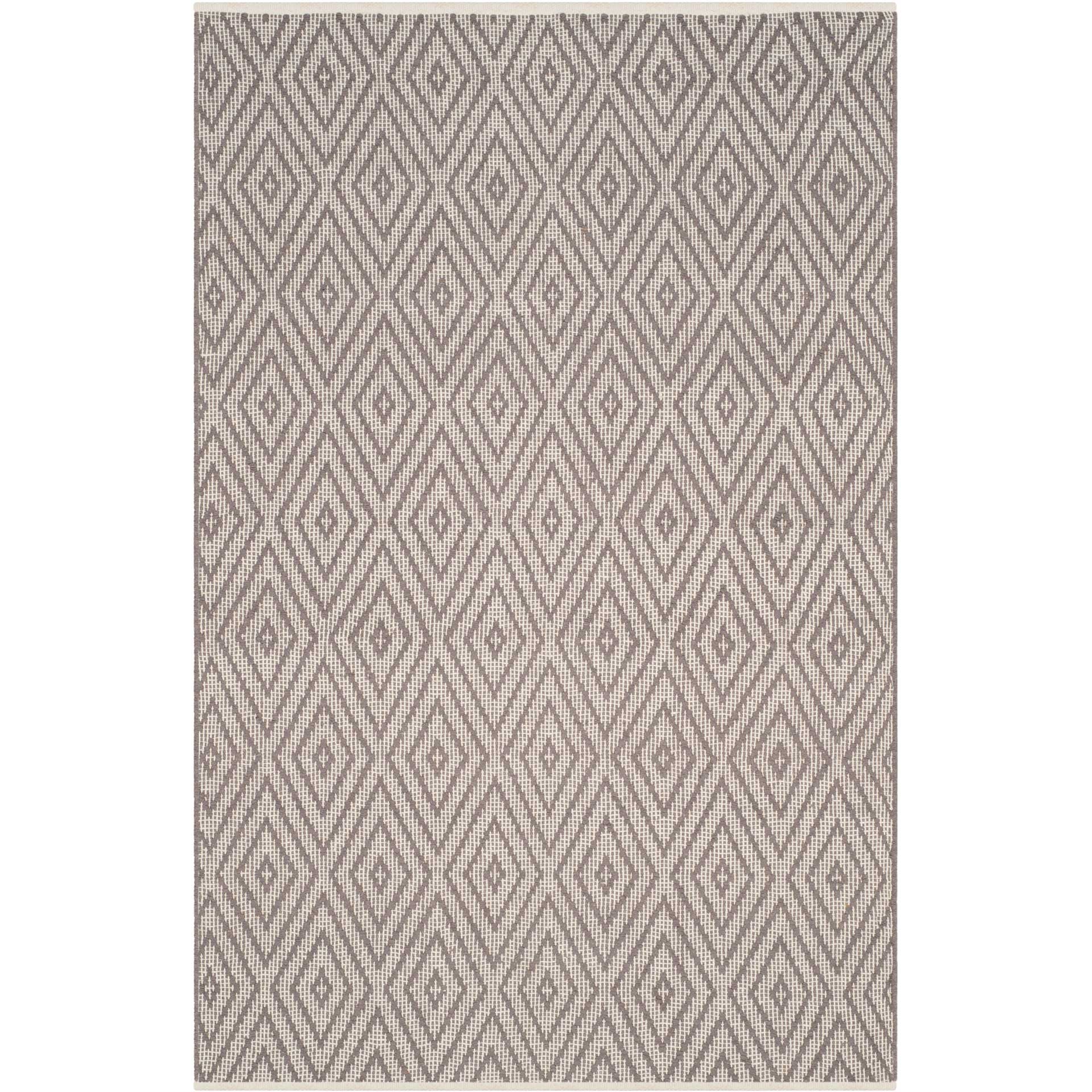 Montauk Diamond Gray/Ivory Area Rug - Image 4