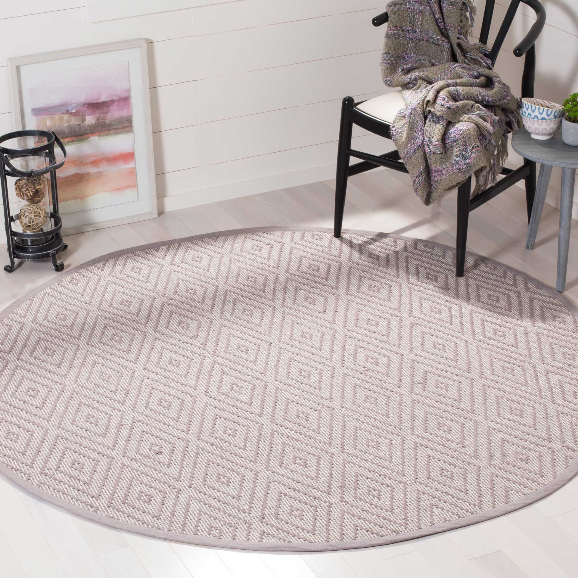 Montauk Diamond Gray/Ivory Round Rug - Image 3
