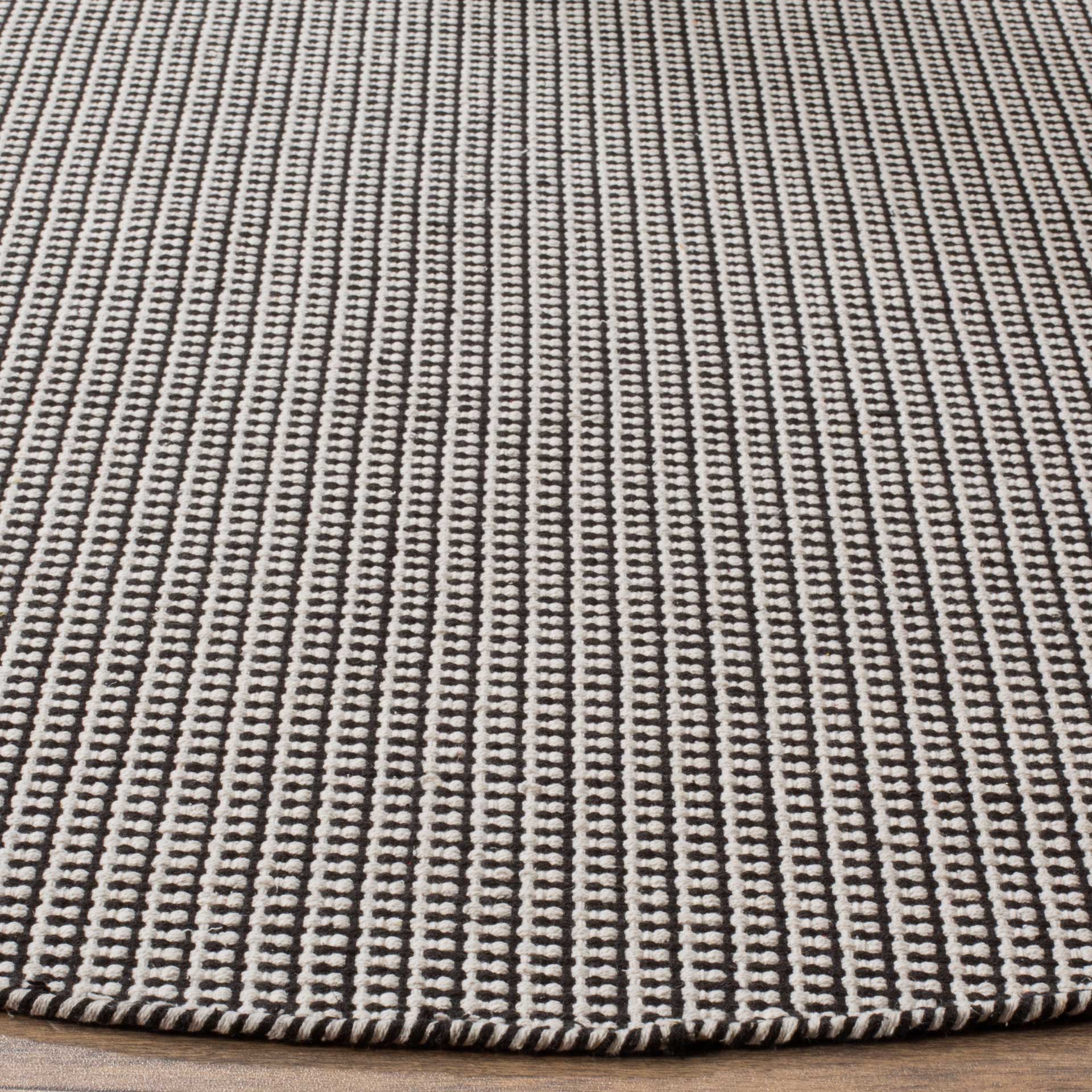 Montauk Fringe Ivory/Black Round Rug - Image 2