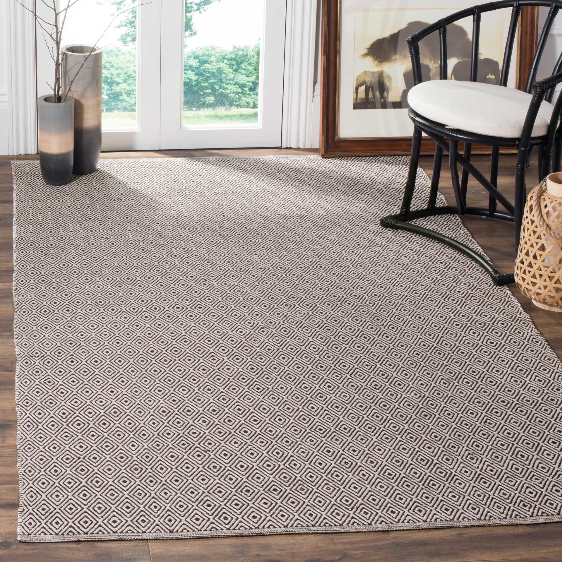 Montauk Geometry Ivory/Chocolate Area Rug - Image 7