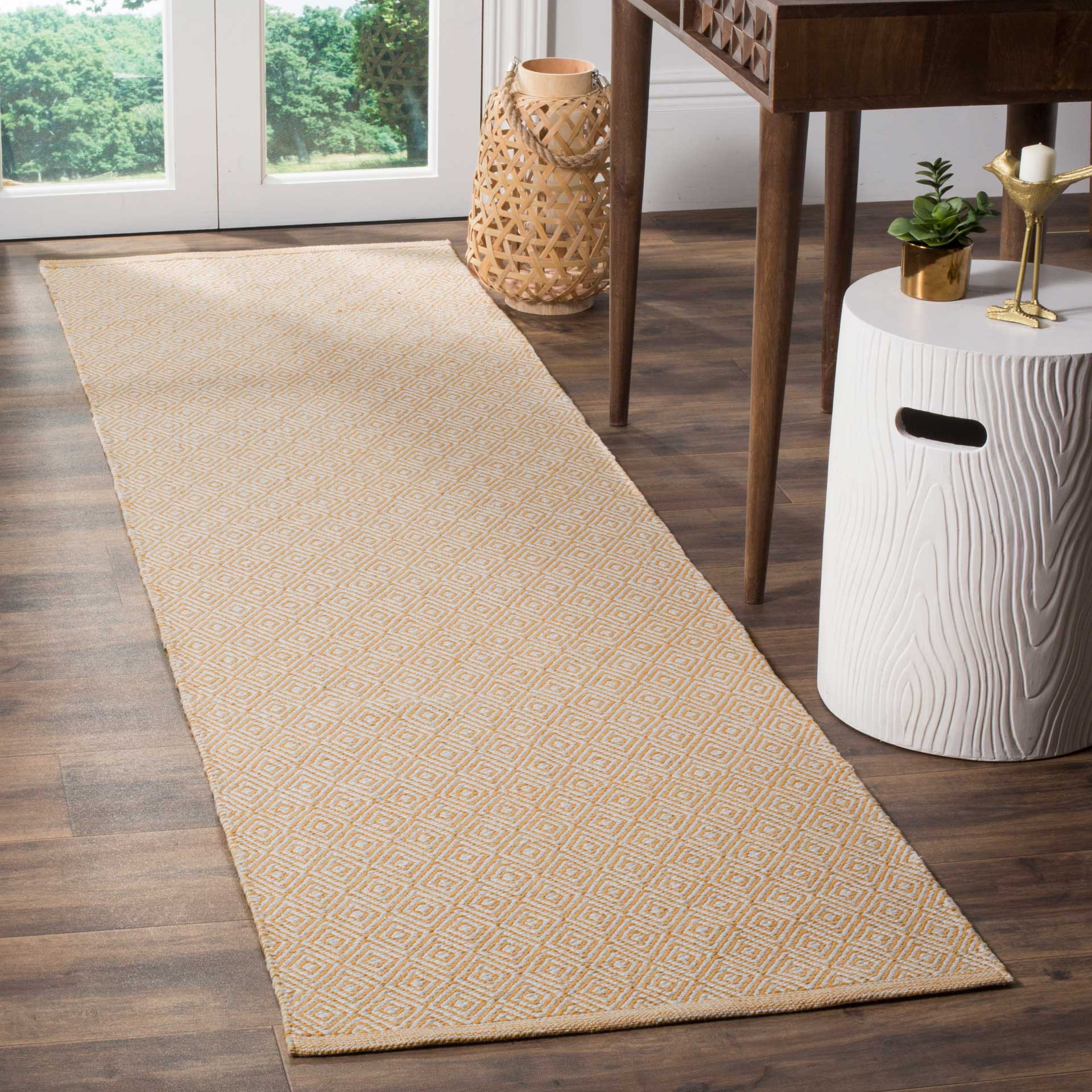 Montauk Geometry Ivory/Gold Runner Rug - Image 2