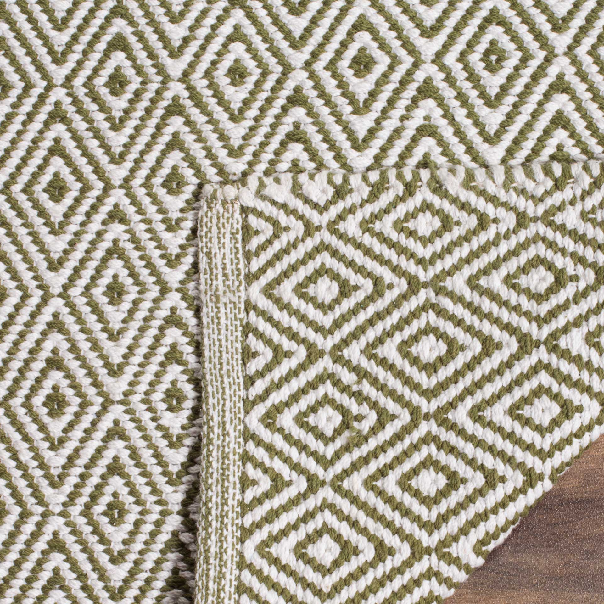 Montauk Geometry Ivory/Green Area Rug - Image 6