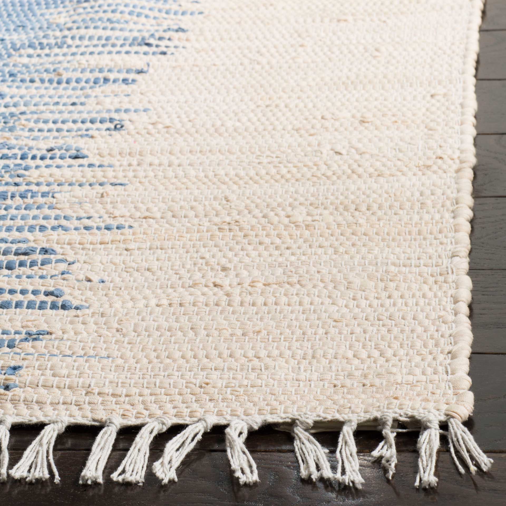 Montauk Gray/Black Area Rug - Image 4