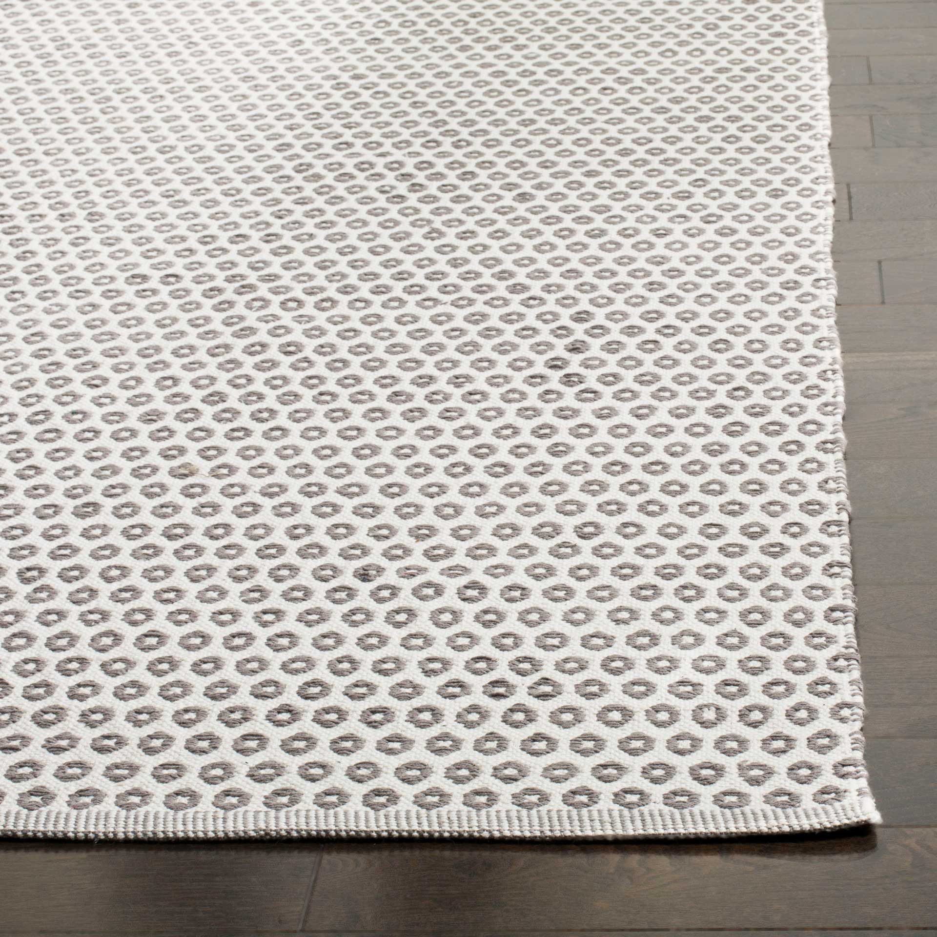 Montauk Gray/Ivory Area Rug - Image 4