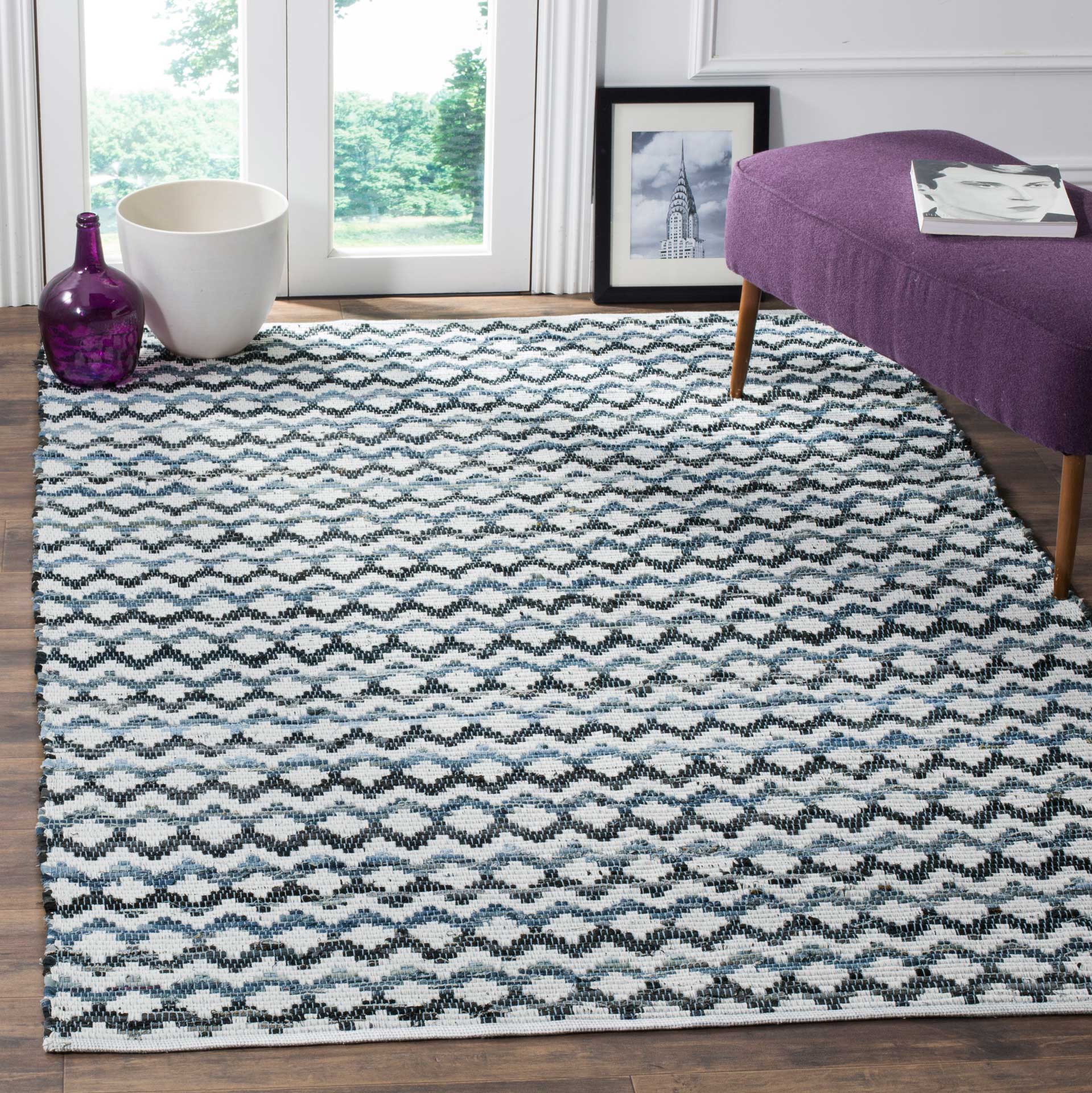 Montauk Ivory/Blue/Black Area Rug - Image 8