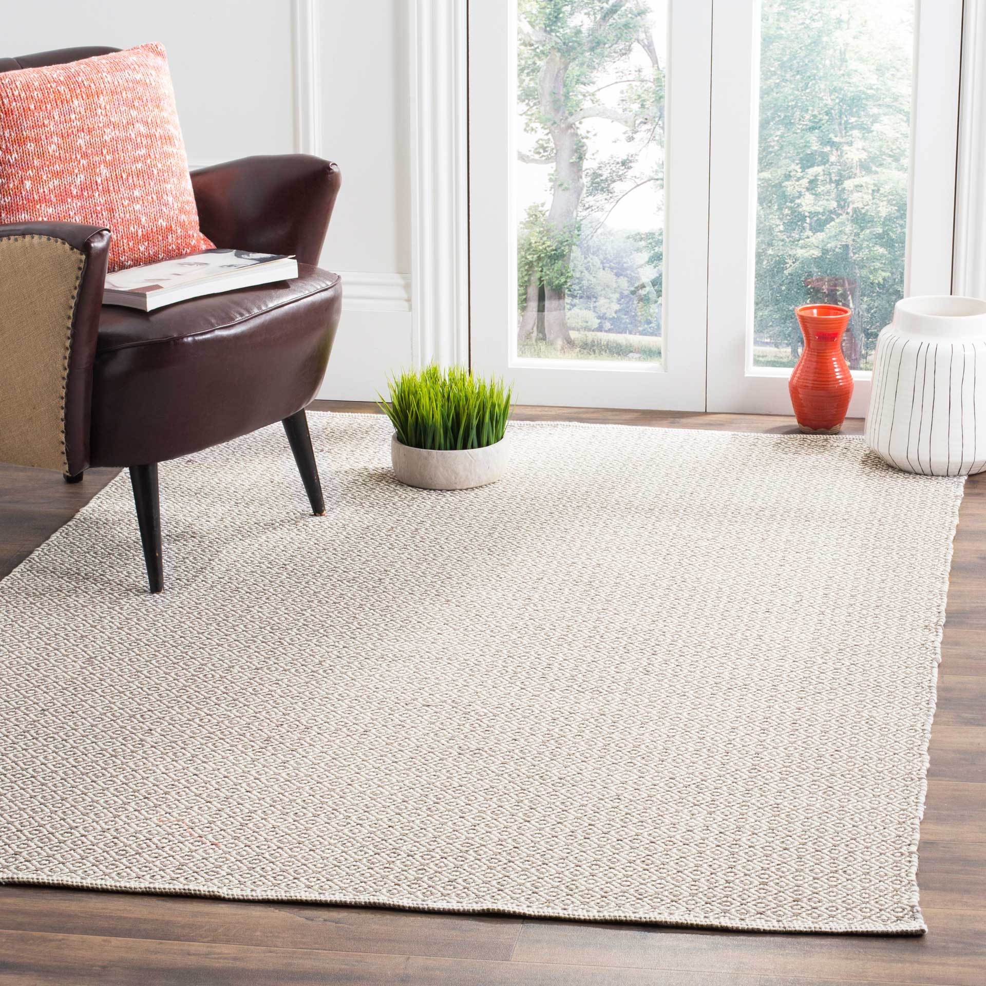 Montauk Ivory/Gray Area Rug - Image 6