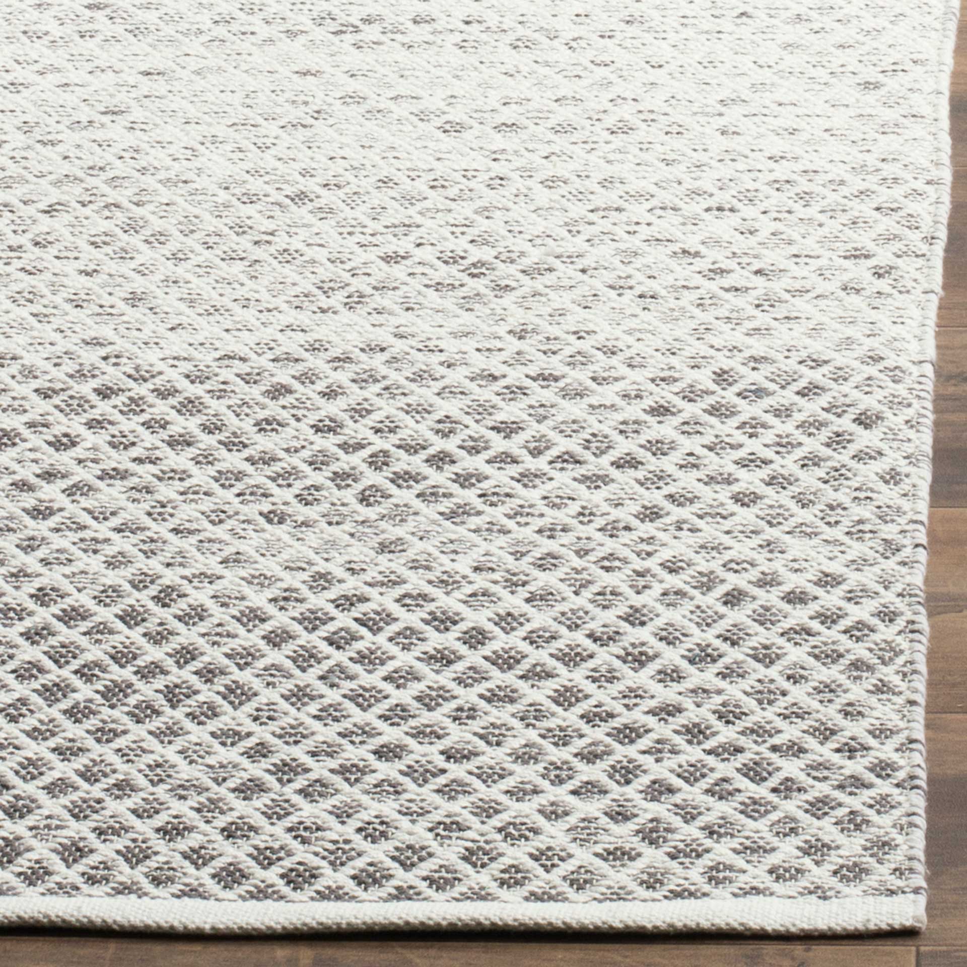 Montauk Light Gray/Ivory Area Rug - Image 5
