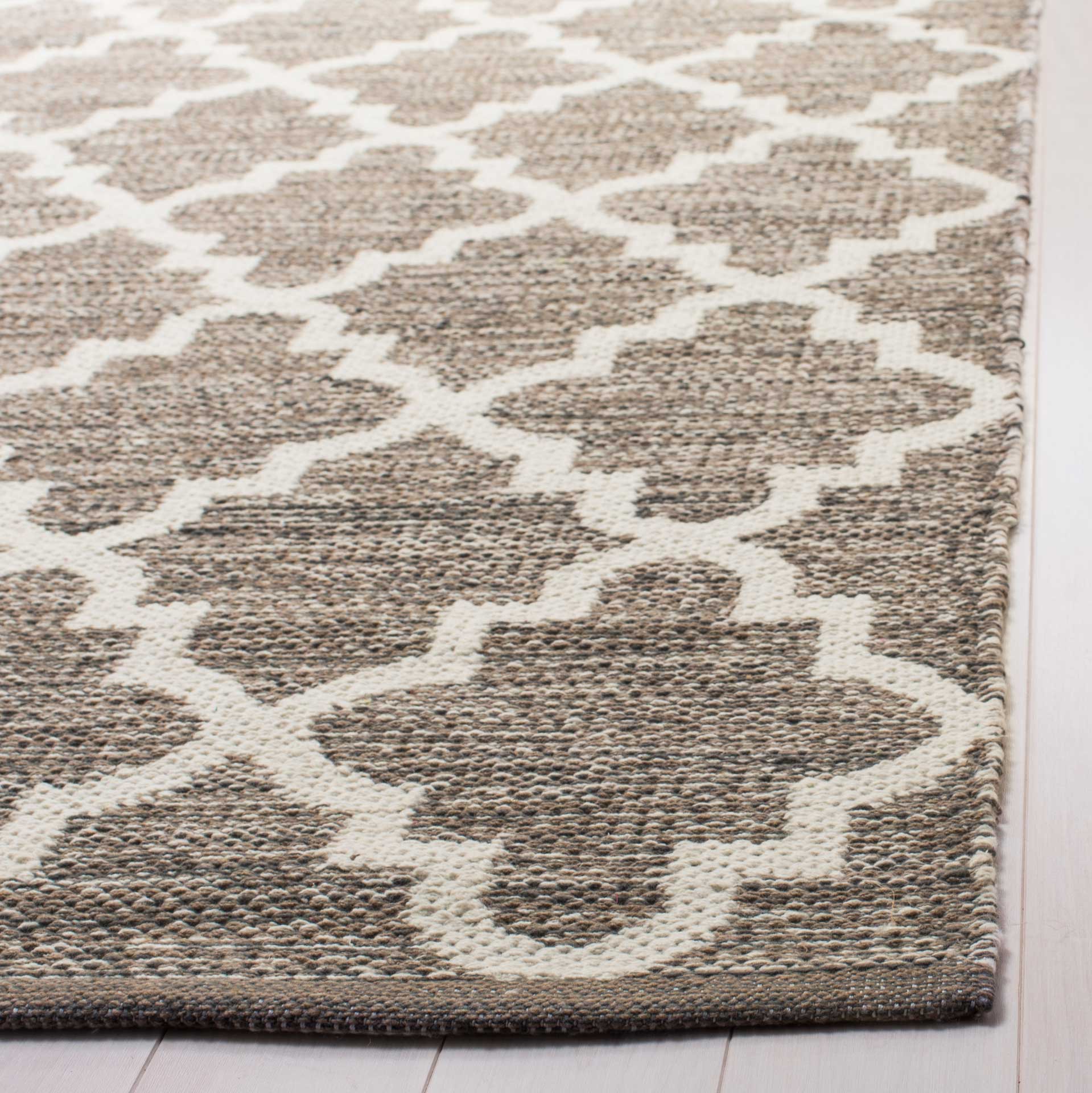 Montauk Moroccan Beige/Ivory Area Rug - Image 4