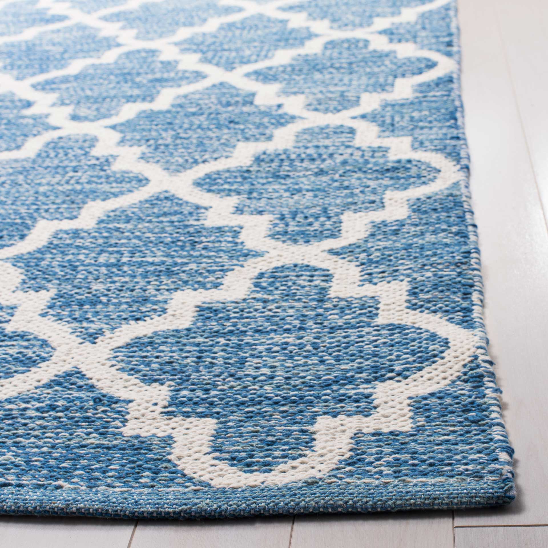 Montauk Moroccan Blue/Ivory Area Rug - Image 3