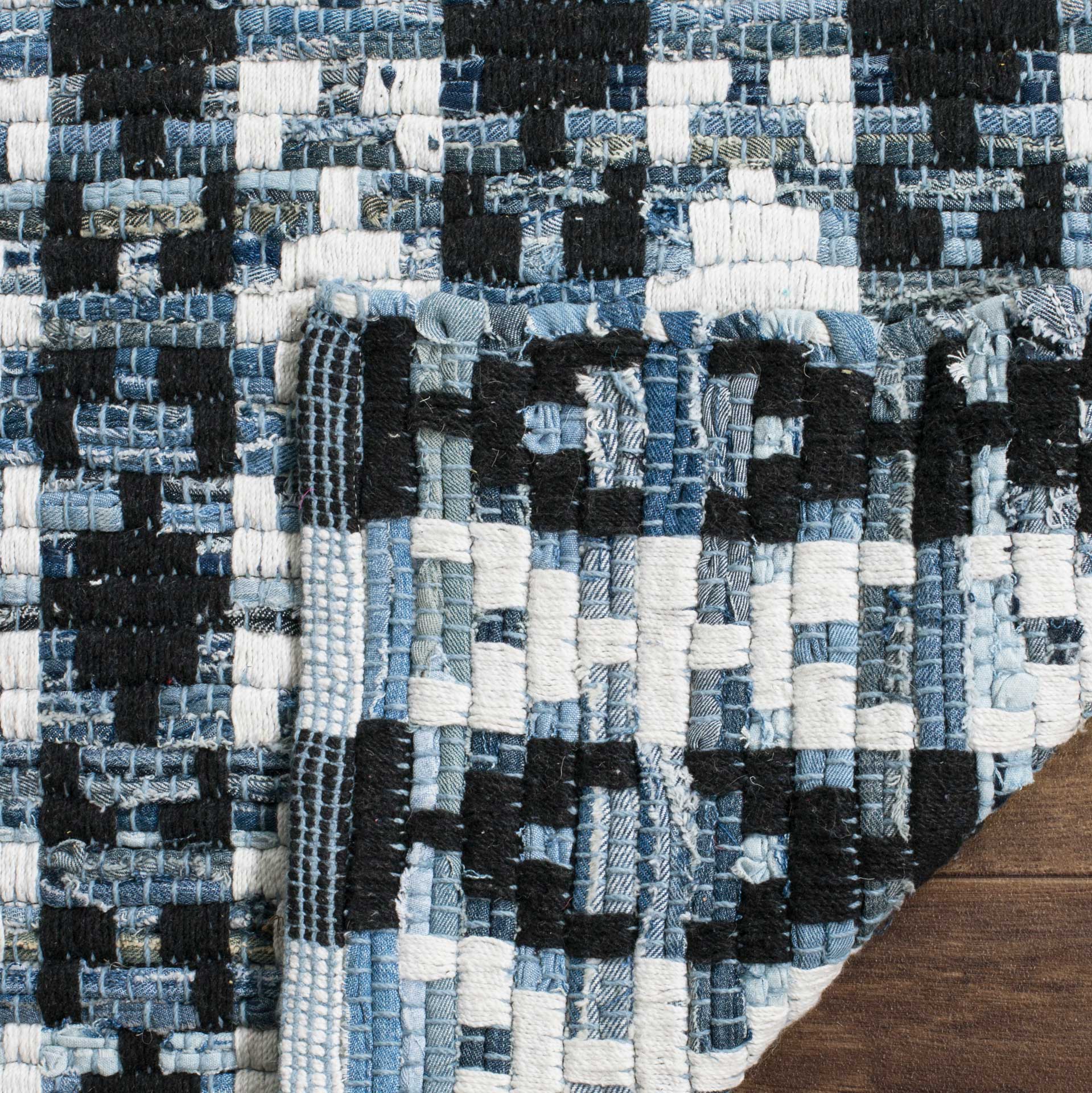 Montauk Mosaic Ivory/Blue/Black Area Rug - Image 7