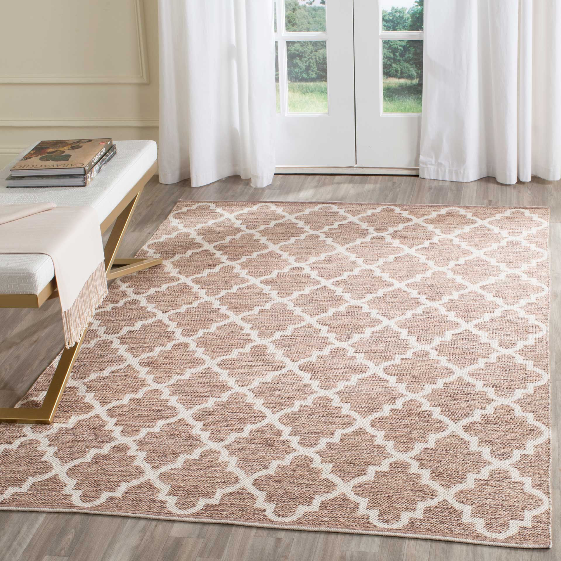 Montauk Quatrefoil Beige/Ivory Area Rug - Image 10
