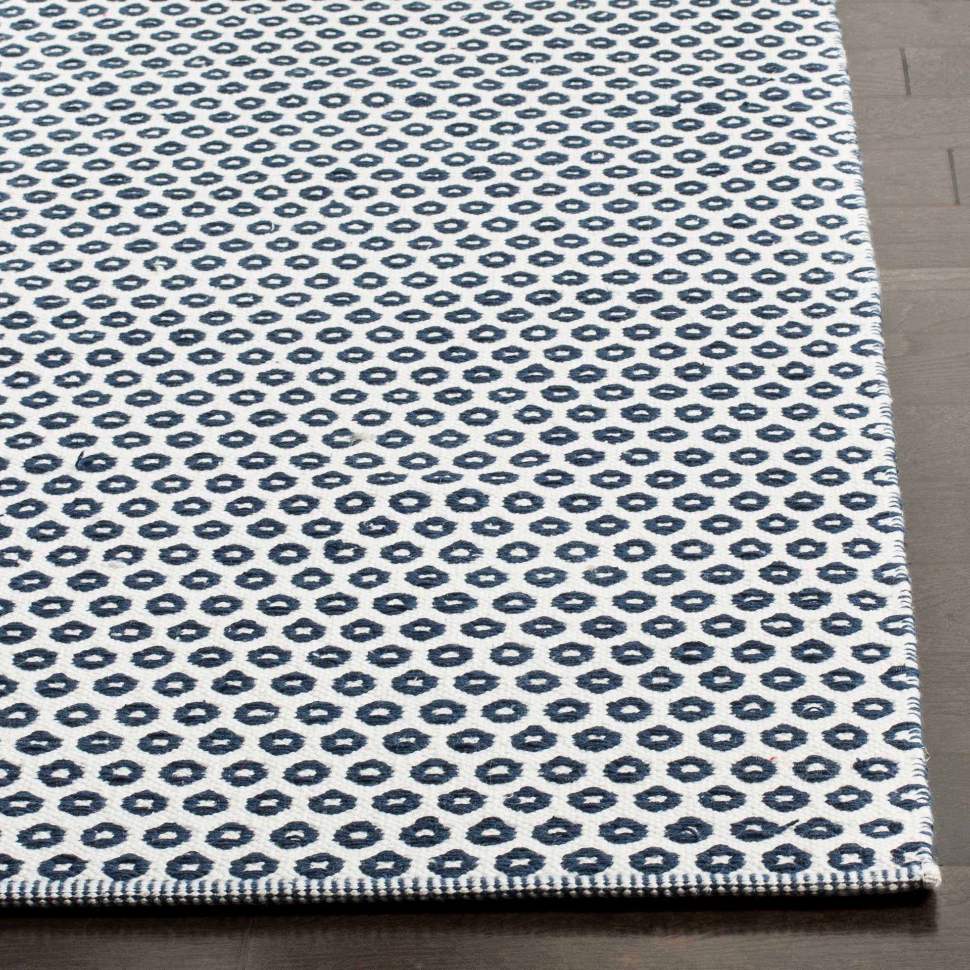 Montauk Slate/Ivory Area Rug - Image 4