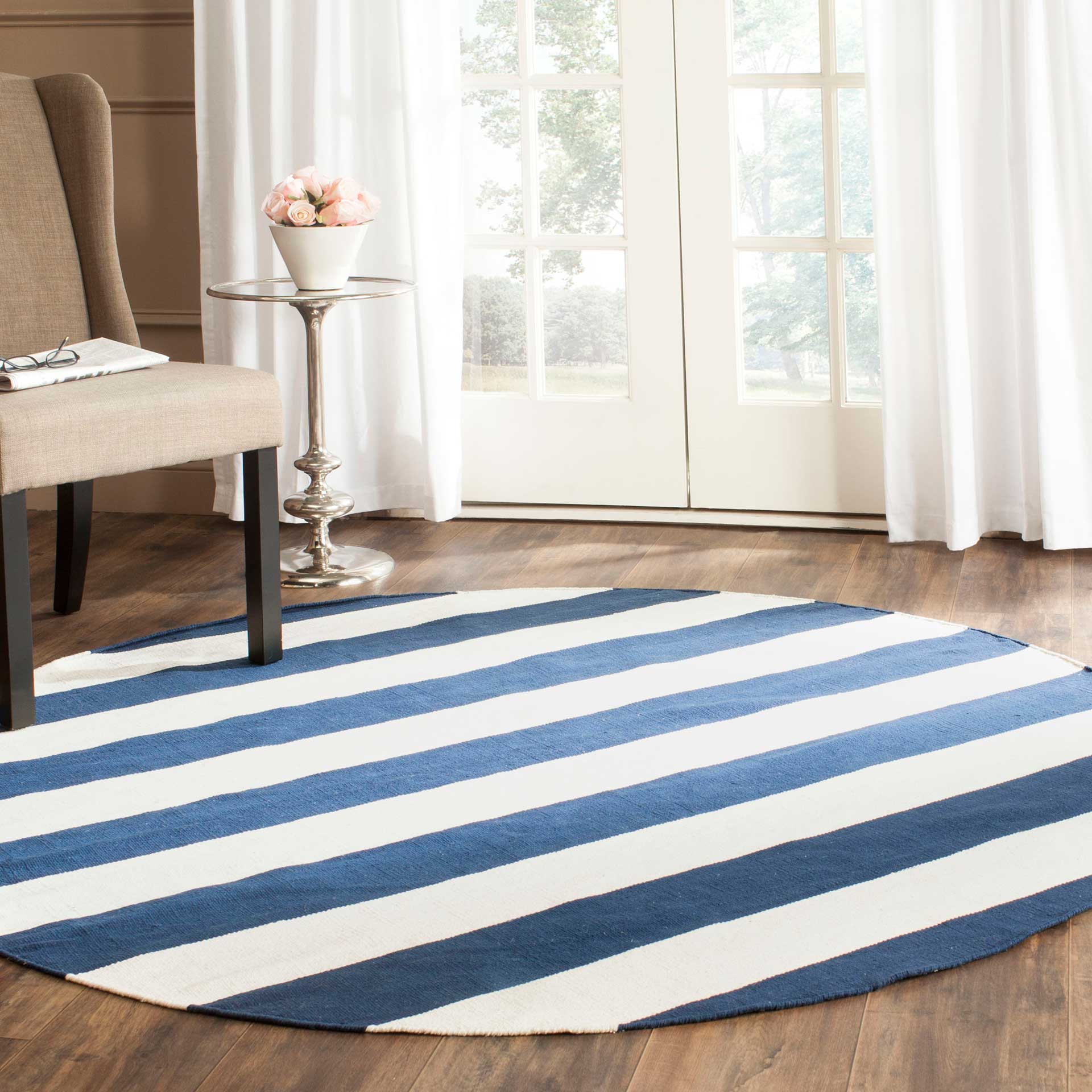Montauk Stripe Navy/Ivory Round Rug - Image 3