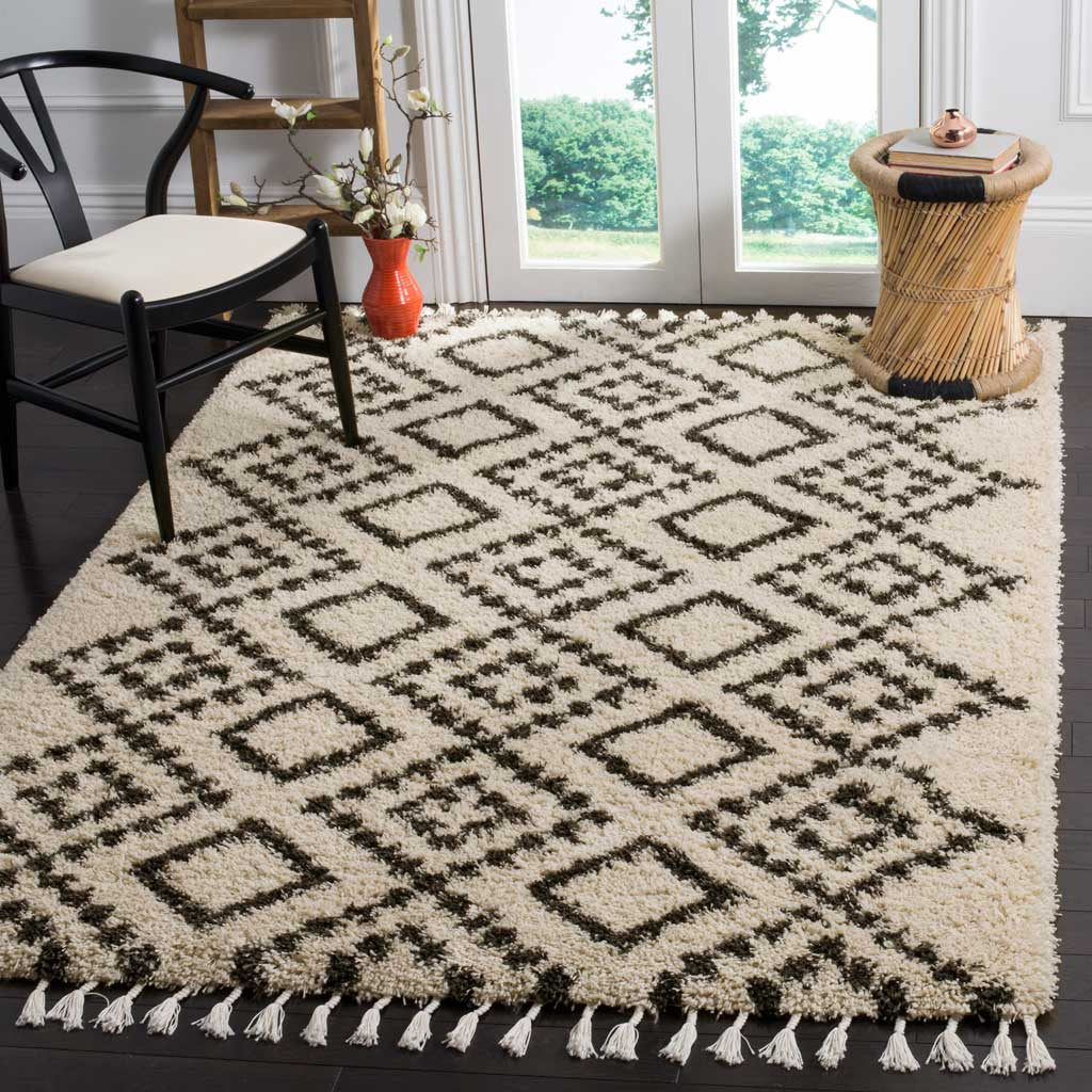 Moroccan Dots Fringe Shag Cream/Charcoal Area Rug - Image 7