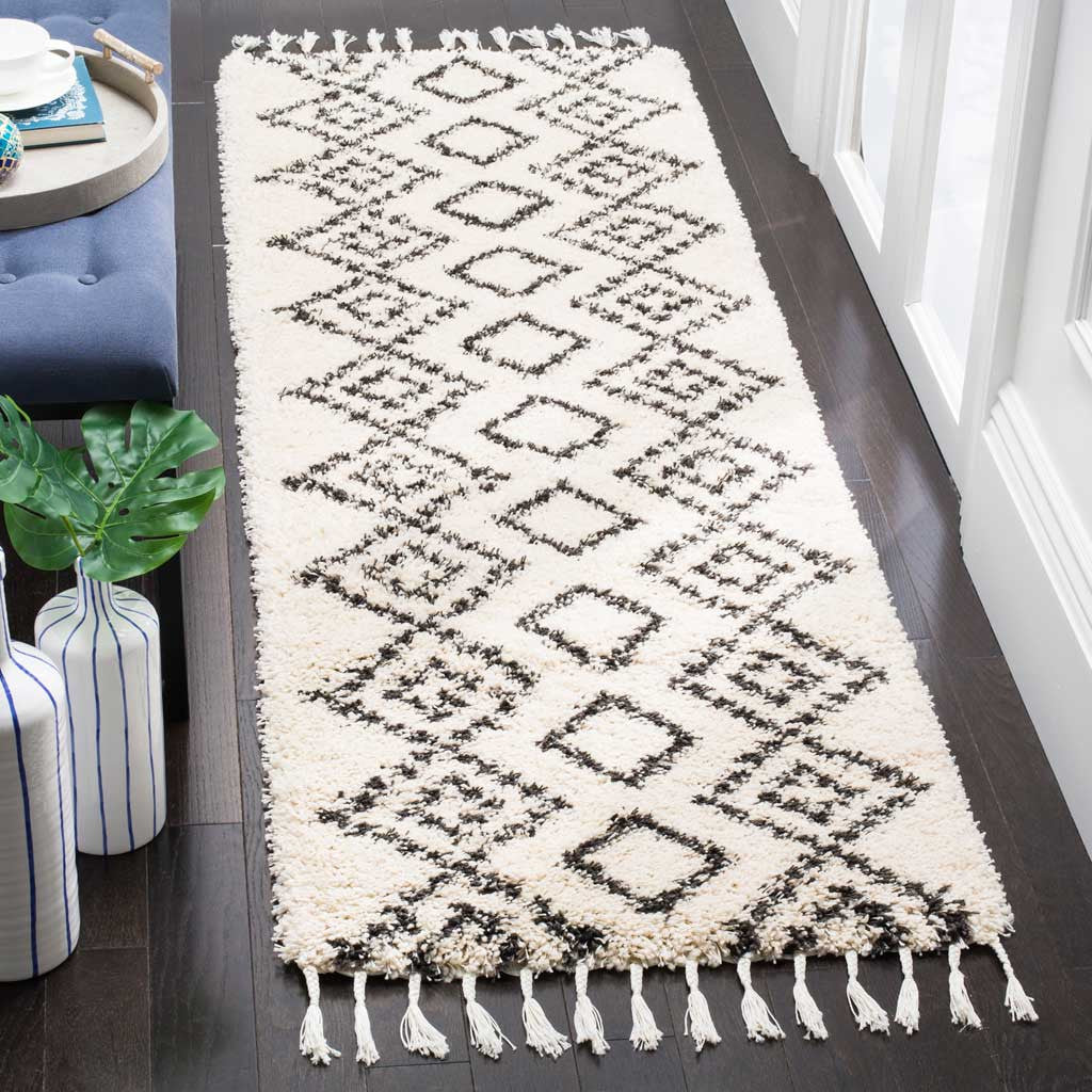 Moroccan Dots Fringe Shag Cream/Charcoal Runner Rug - Image 2