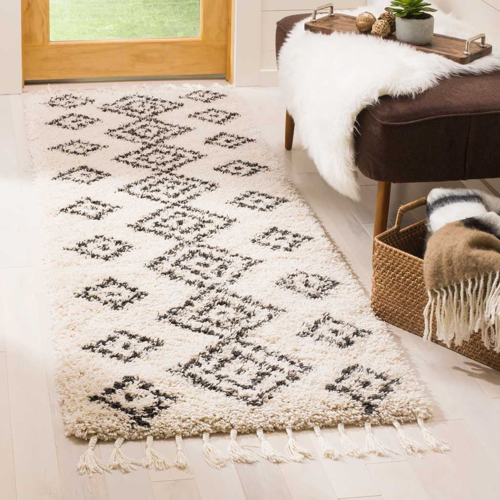 Moroccan Fringe Shag Cream/Charcoal Runner Rug - Image 2