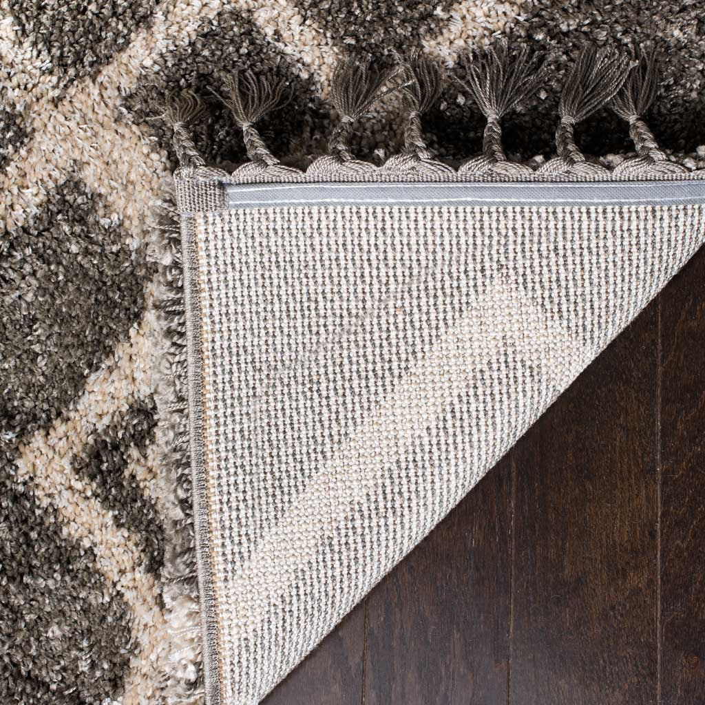 Moroccan Fringe Shag Gray/Cream Area Rug - Image 6