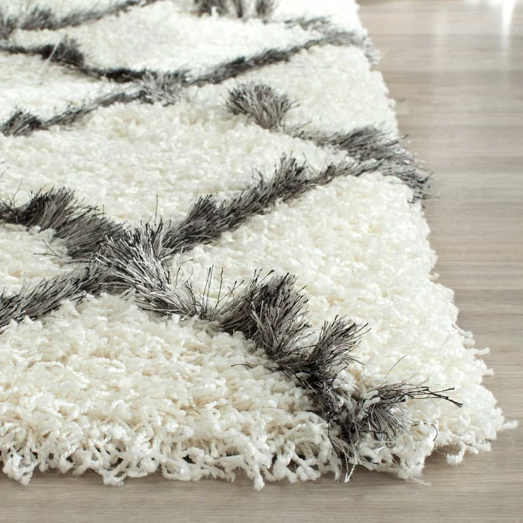 Moroccan Shag Ivory/Gray Area Rug - Image 6