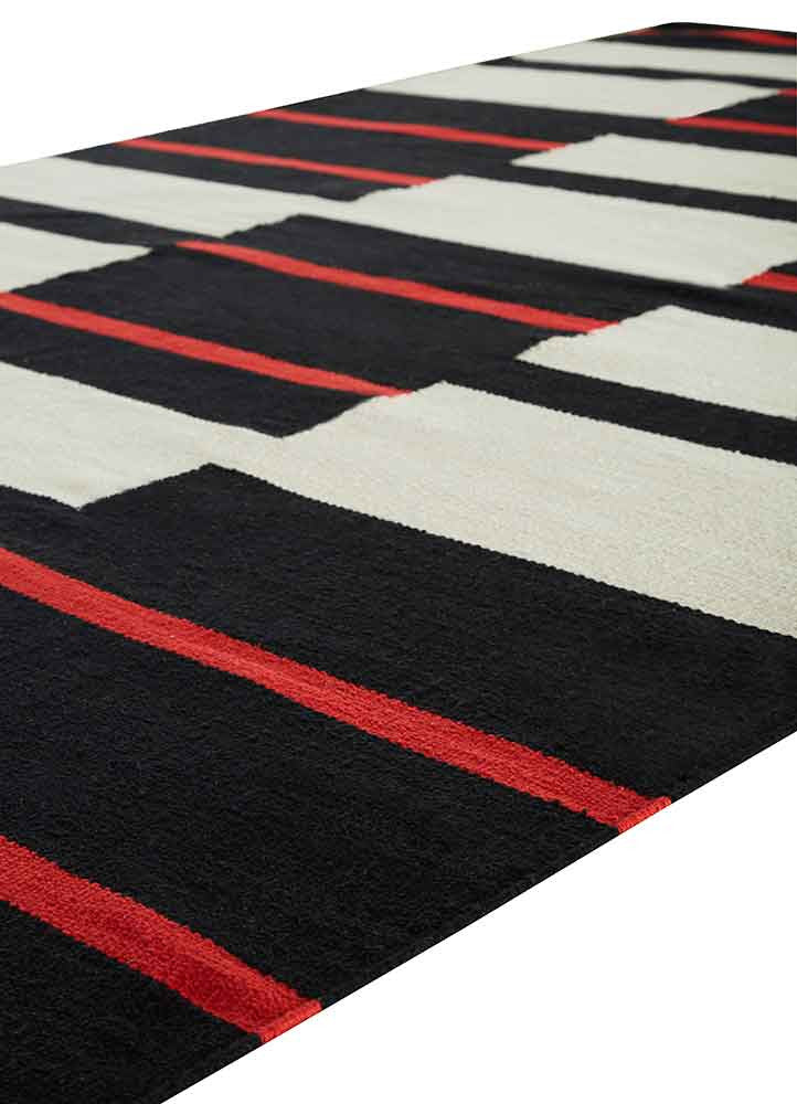 National Geographic African Geometric Black/White Area Rug - Image 2