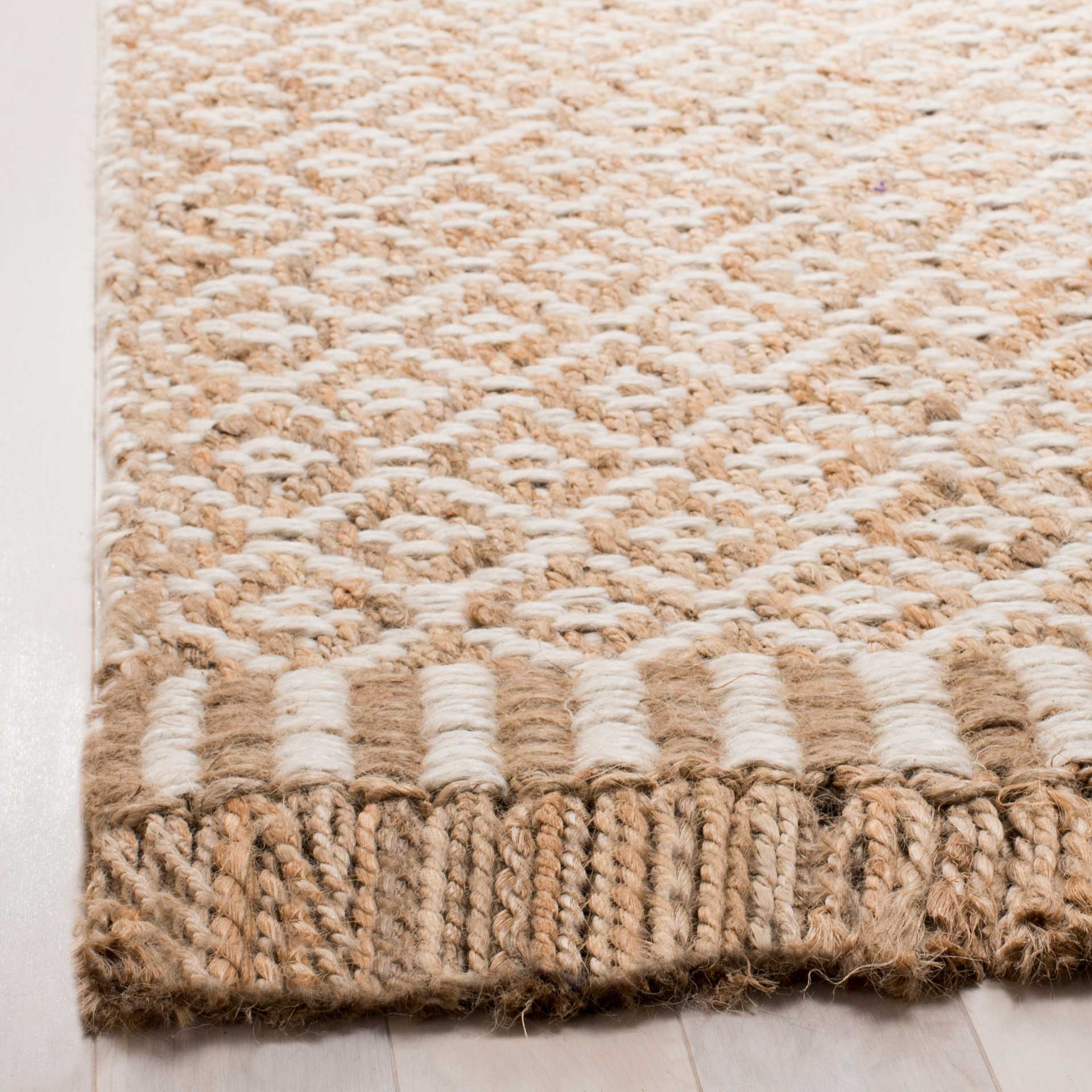 Natural Fiber Tassel Natural/Ivory Area Rug - Image 4