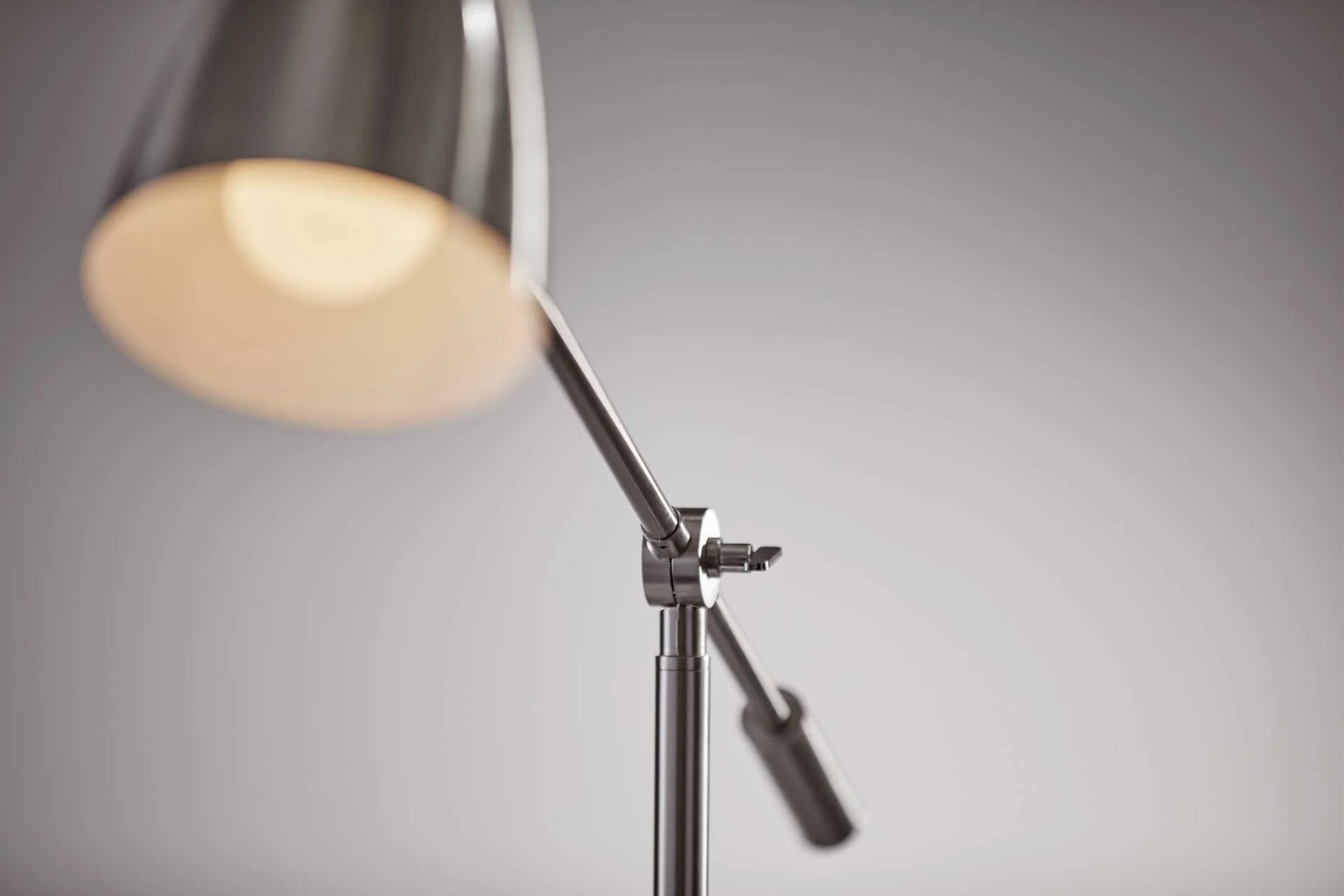 Norfolk Floor Lamp Black - Image 5