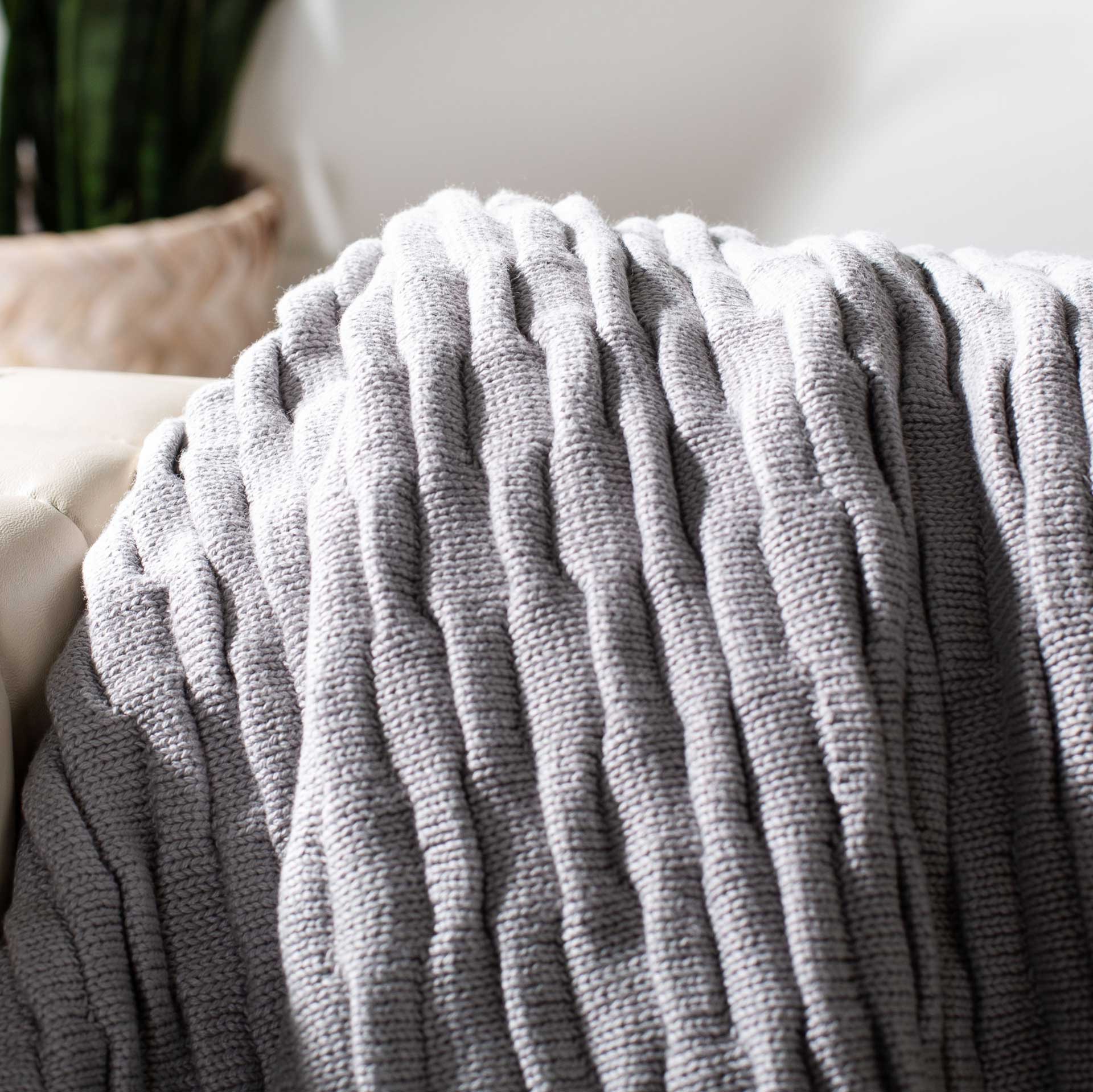 Novara Knit Throw Light Gray - Image 3