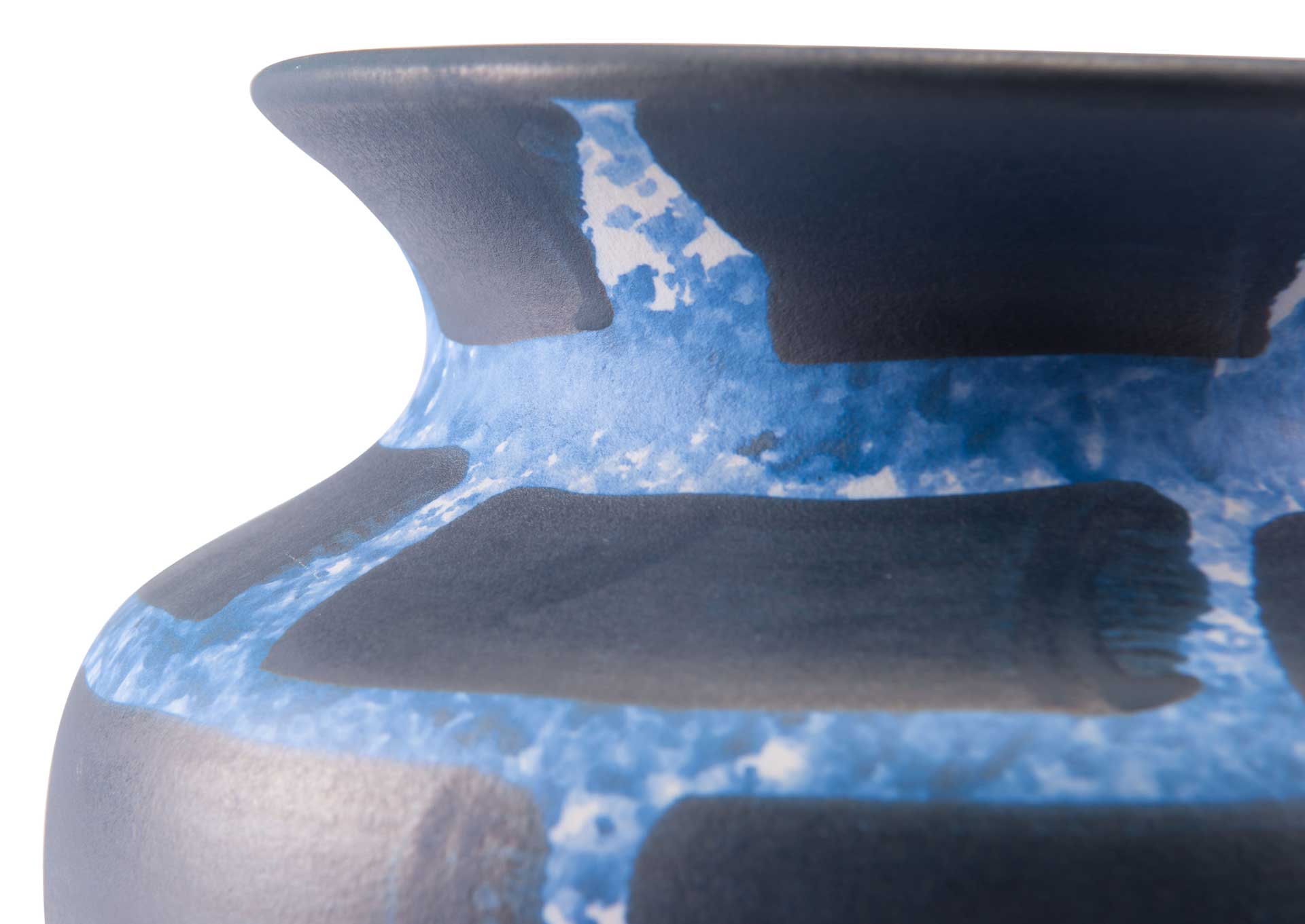 Ocean Vase Blue/White - Image 4