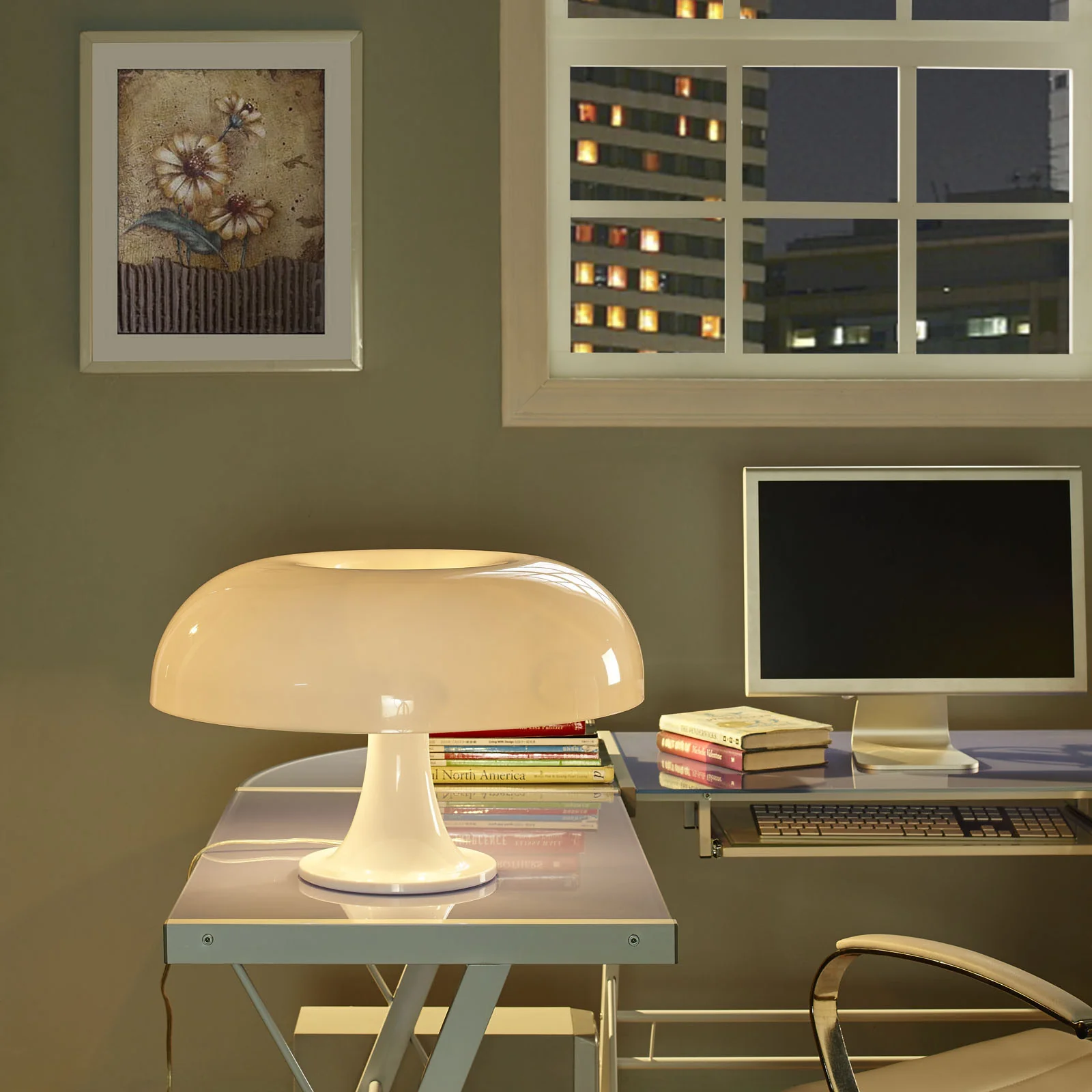 Plaza Acrylic Table Lamp White - Image 4