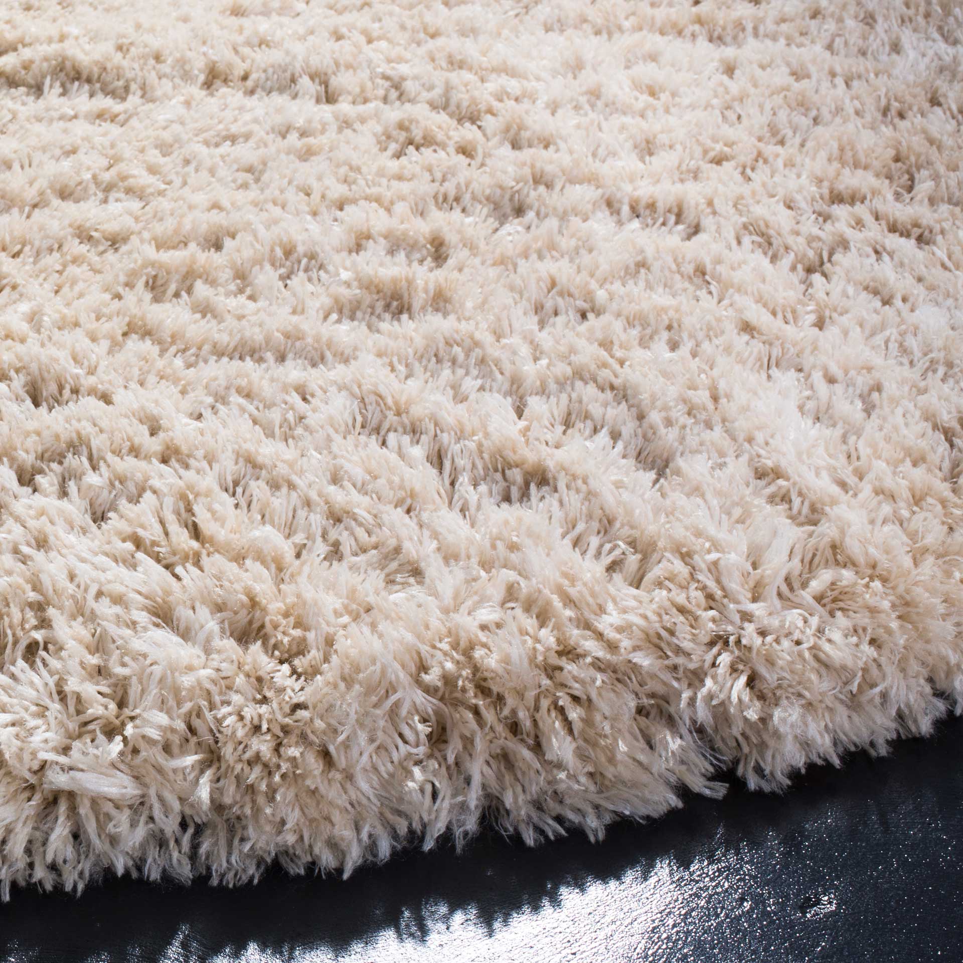 Polar Shag Light Beige Round Rug - Image 2