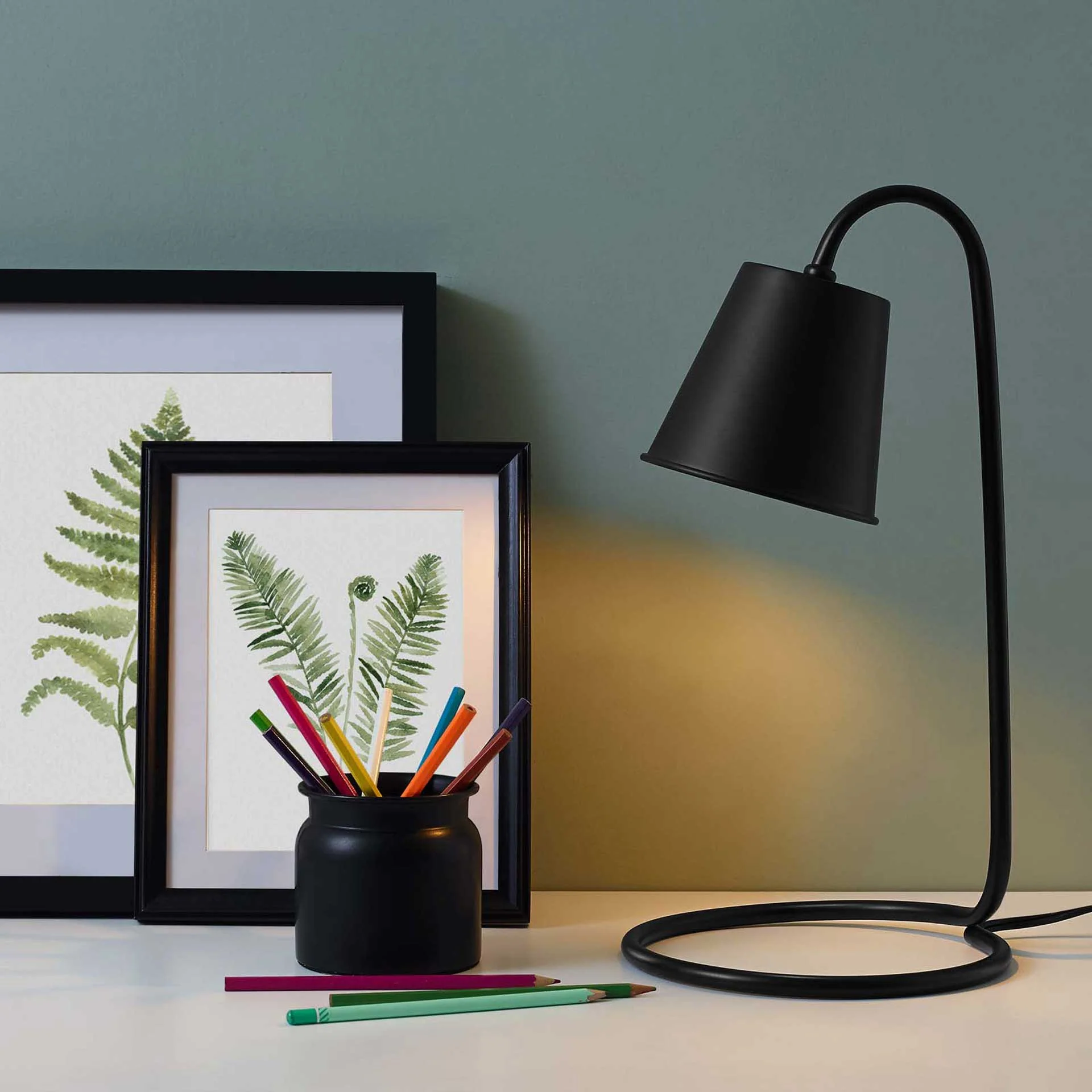 Proton Metal Table Lamp Black - Image 4