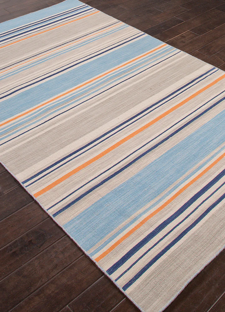 Pura Vida Amistad Ocean Blue/White Ice Area Rug - Image 2