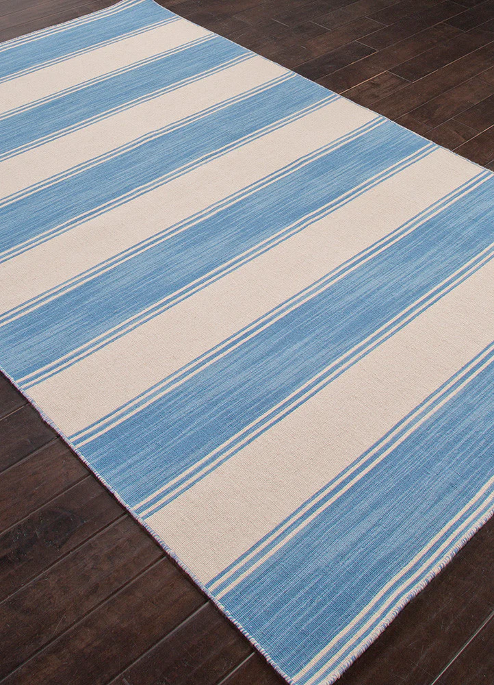 Pura Vida Ciudad Brilliant Blue/White Ice Area Rug - Image 2