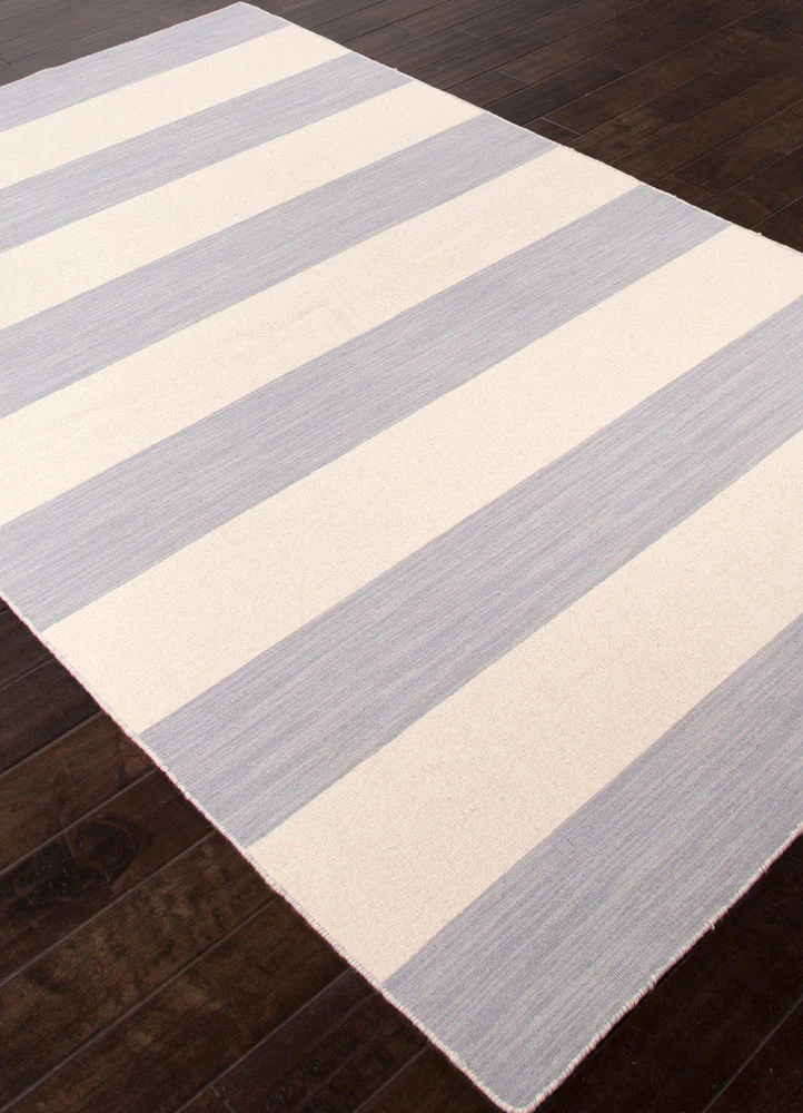 Pura Vida Tierra Medium Gray/White Ice Area Rug - Image 2