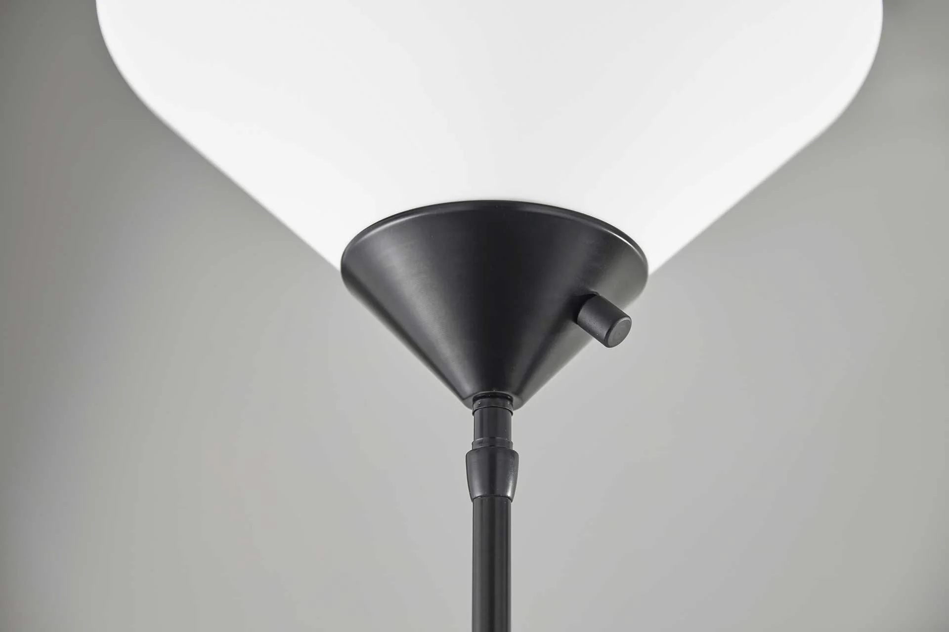 Puteaux Torchiere Black - Image 3