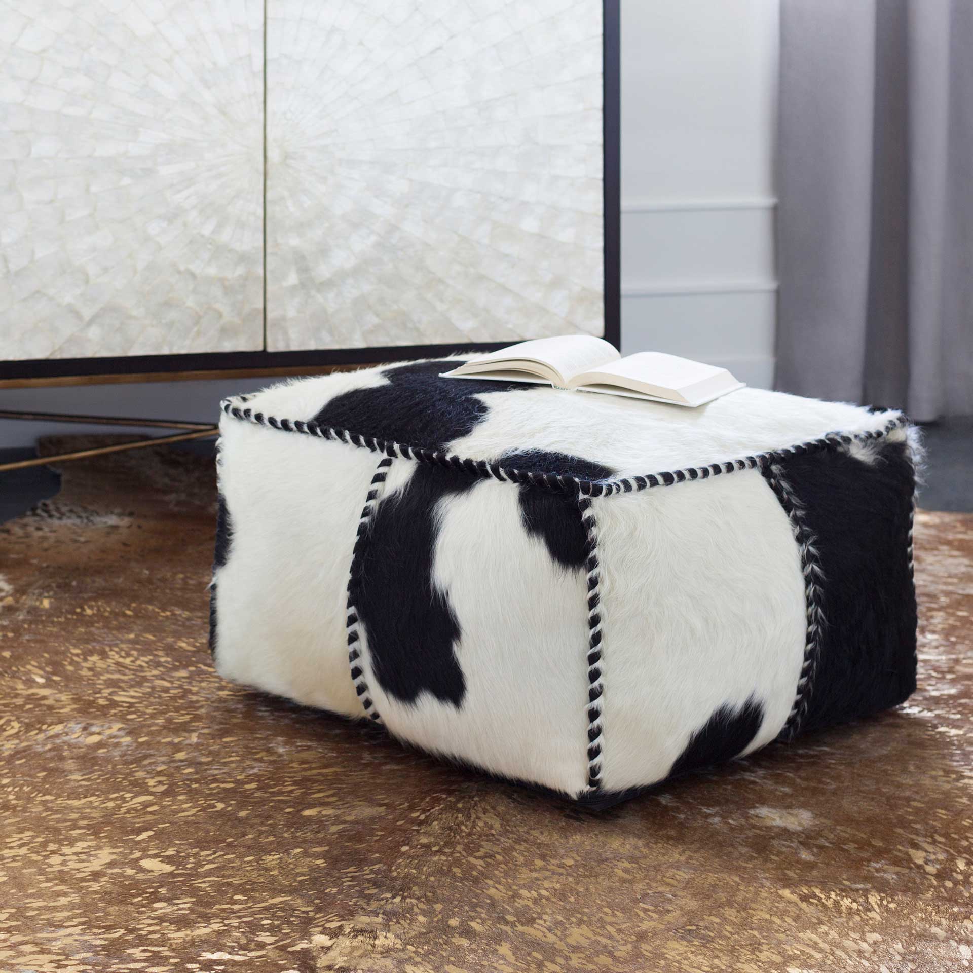 Raelyn Pouf White/Black - Image 4