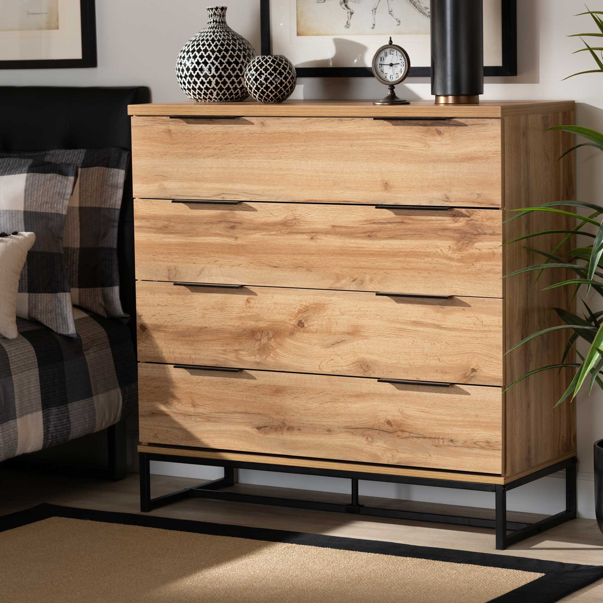 Realyn 4-Drawer Dresser Oak/Black - Image 7