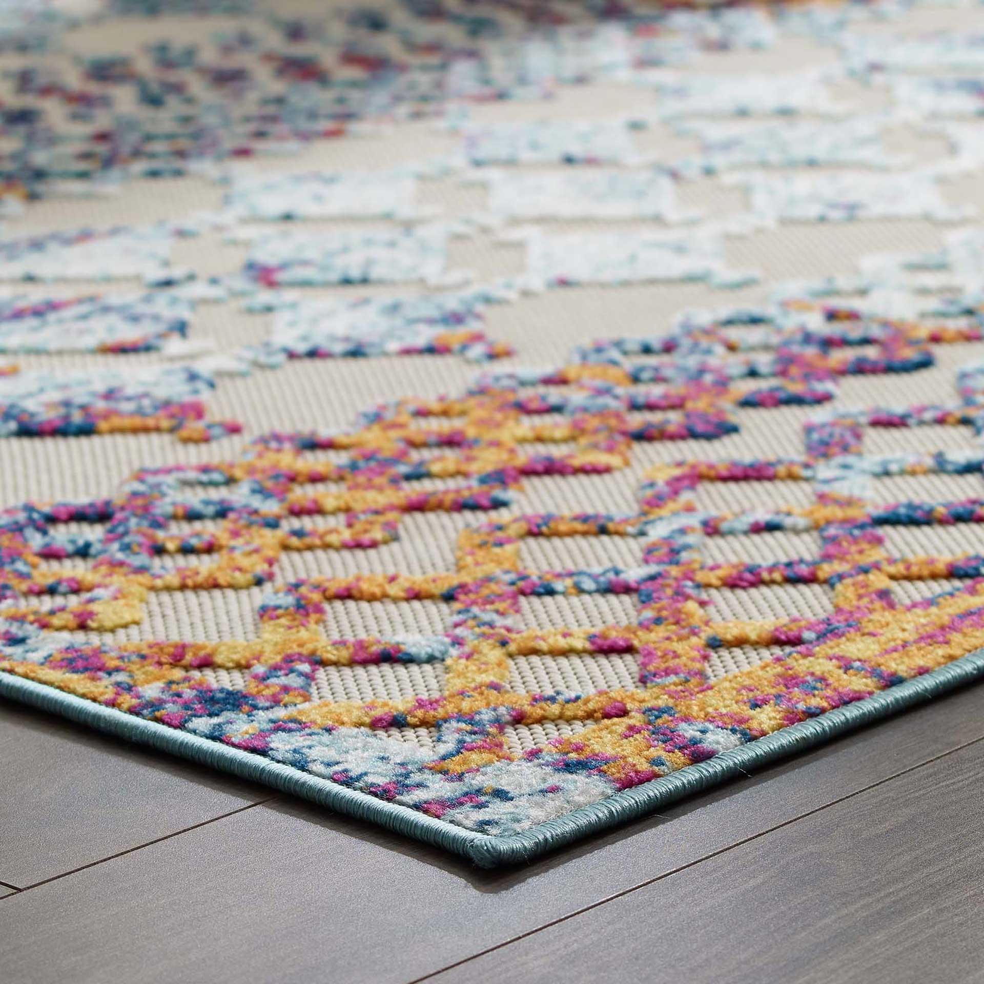 Redcliff Diamond Area Rug Multicolored - Image 5