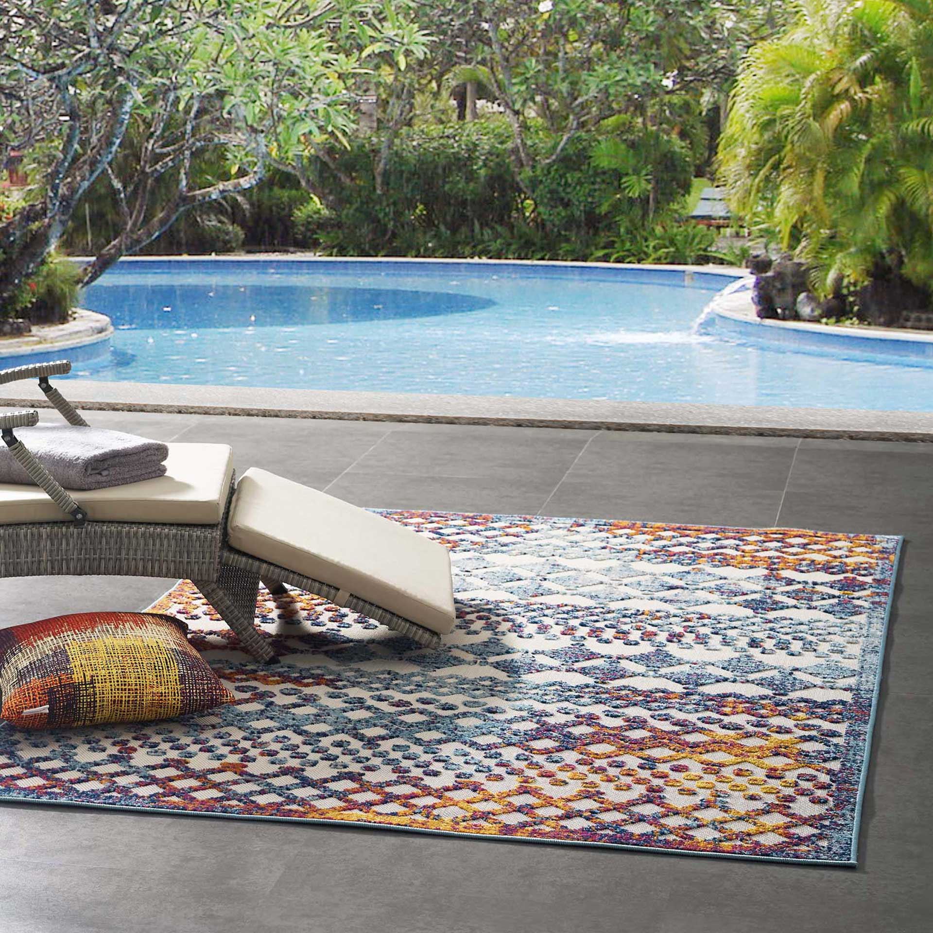 Redcliff Diamond Area Rug Multicolored - Image 9
