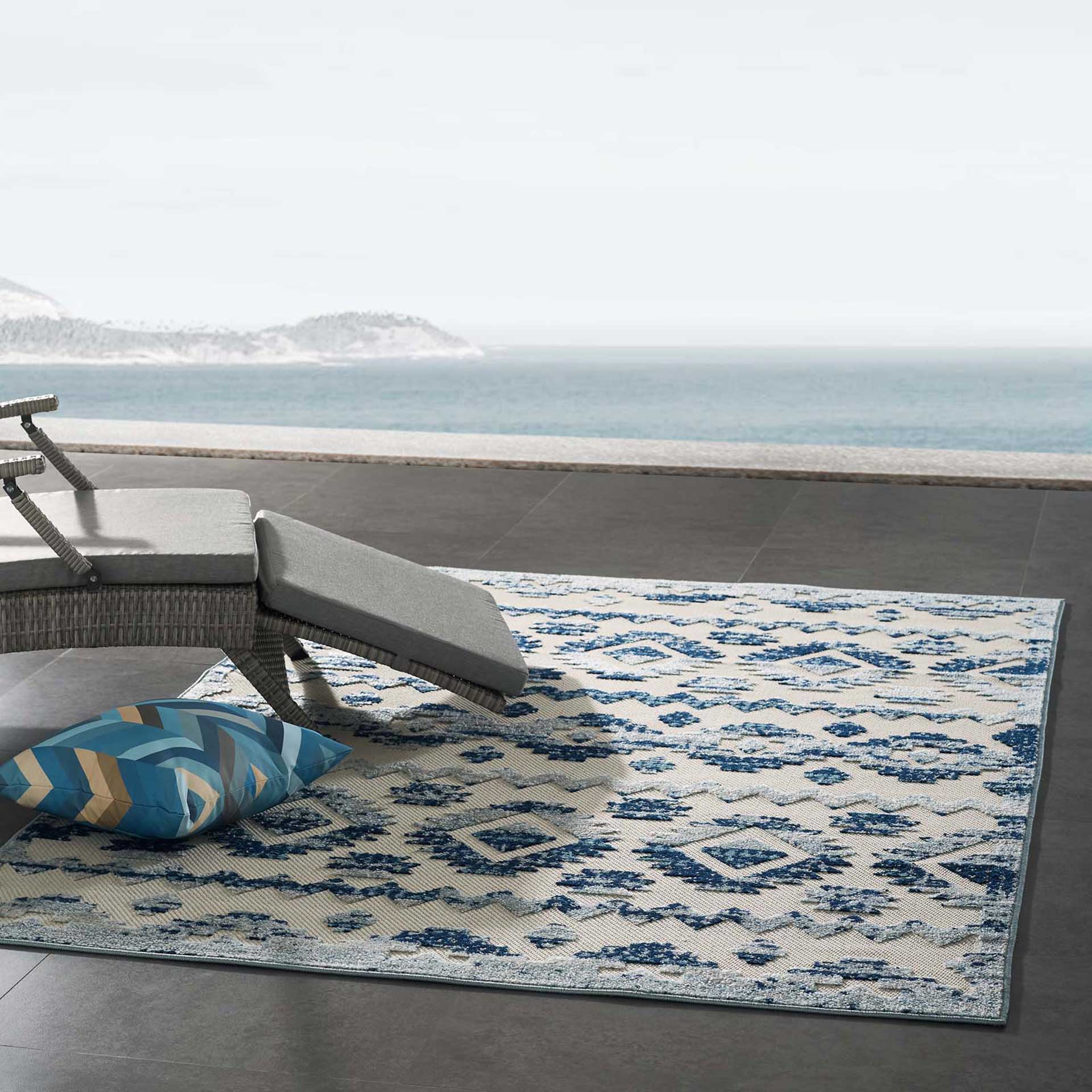 Redcliff Diamond Trellis Area Rug Ivory/Blue - Image 10