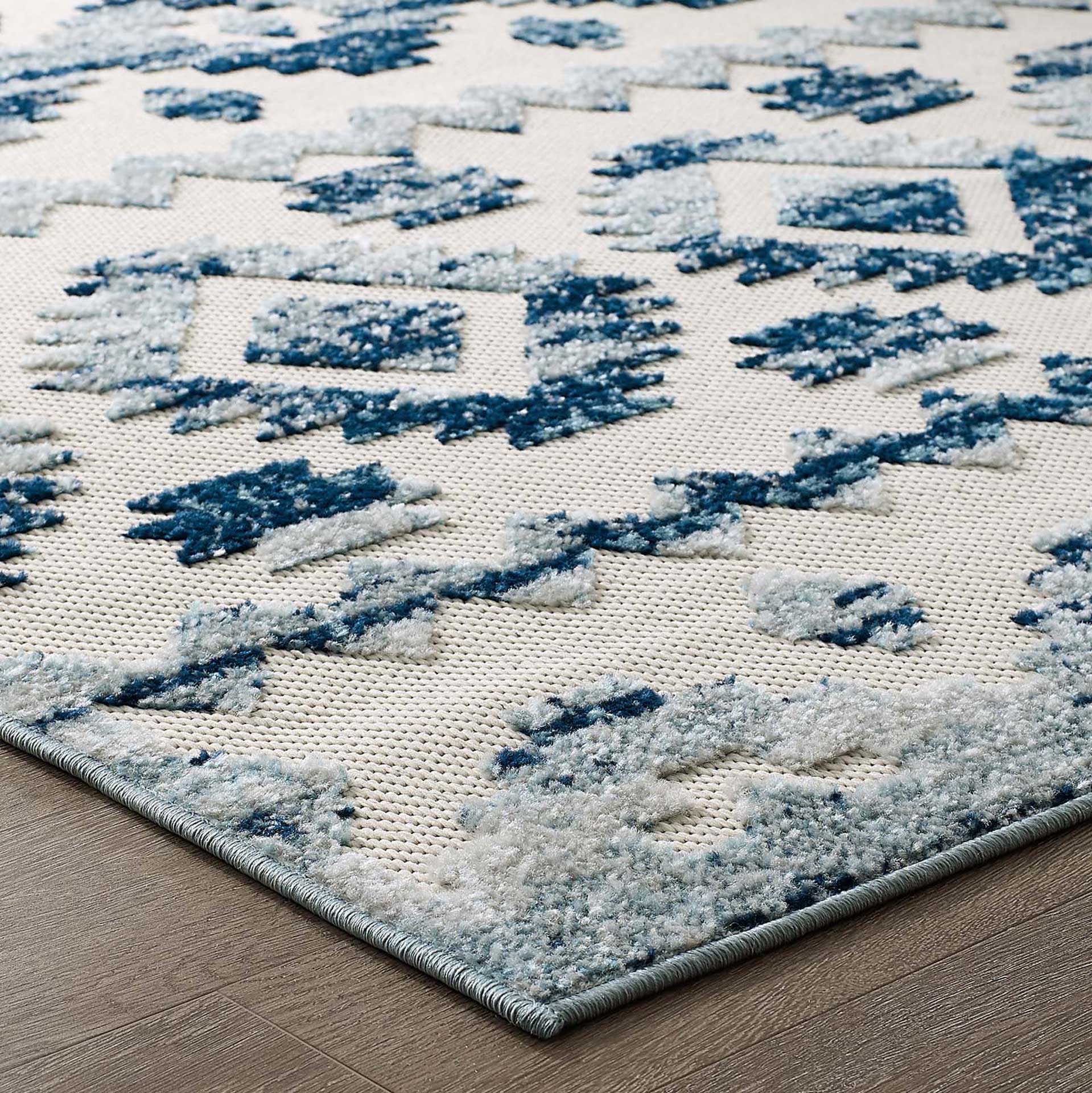 Redcliff Diamond Trellis Area Rug Ivory/Blue - Image 5
