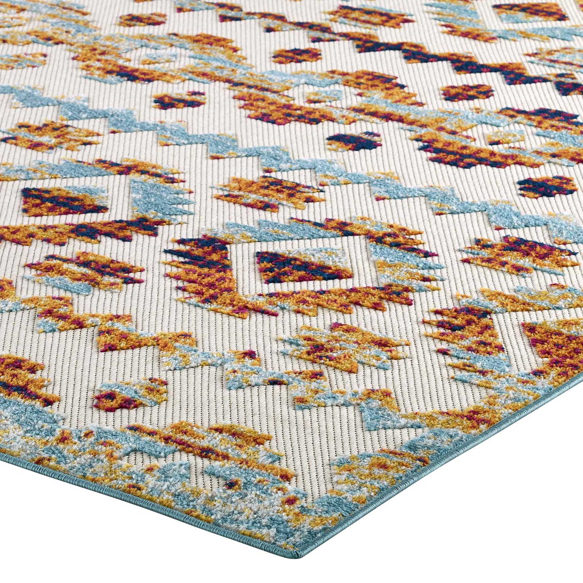 Redcliff Diamond Trellis Area Rug Multicolored - Image 3